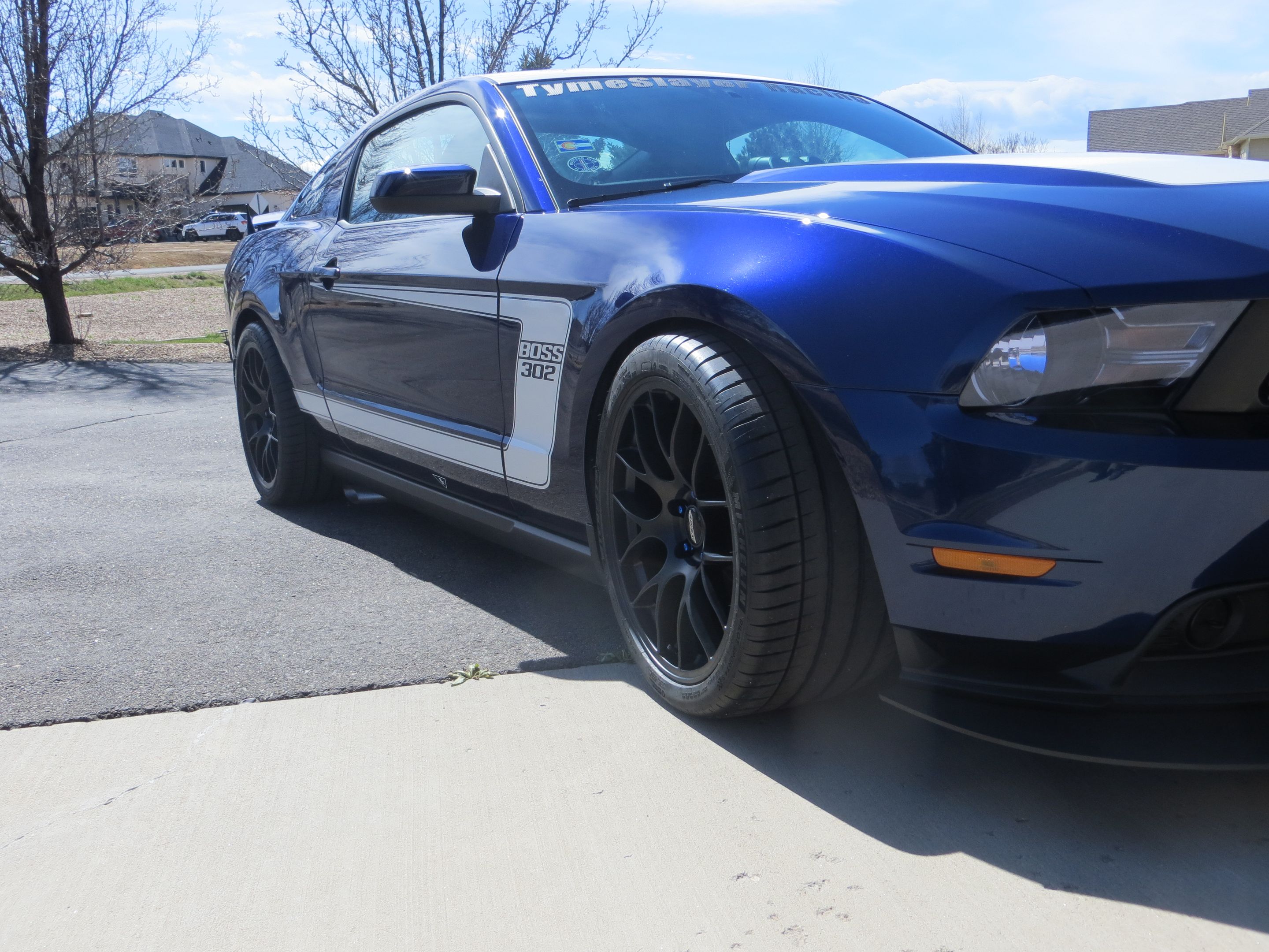 Blue Ford S197 Mustang Boss 302 with 19" EC-7 Apex wheels in Satin Black