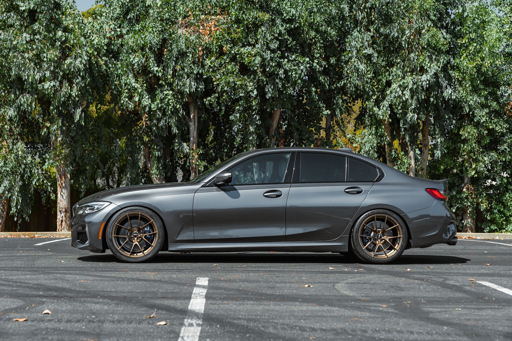 Grey BMW G20 Sedan 3 Series with 19" VS-5RS Apex wheels in Satin Bronze
