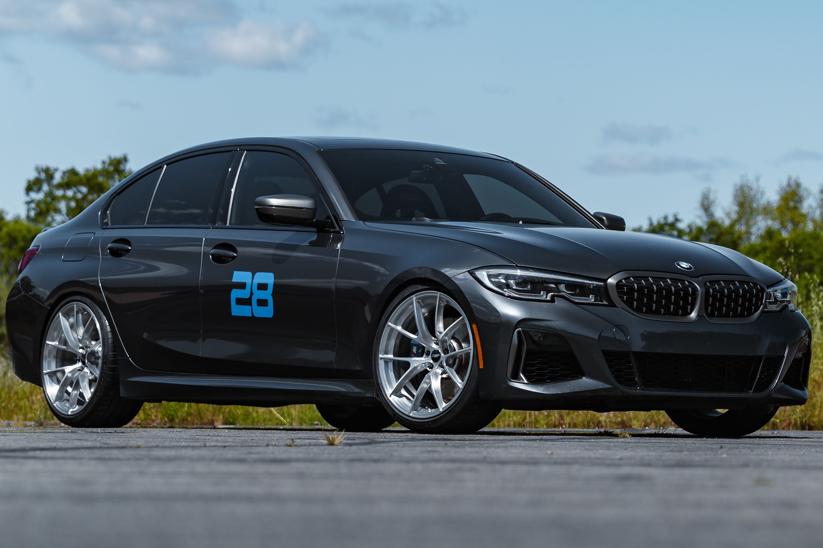 Grey BMW G20 Sedan 3 Series with 20" VS-5RS Apex wheels in Brushed Clear
