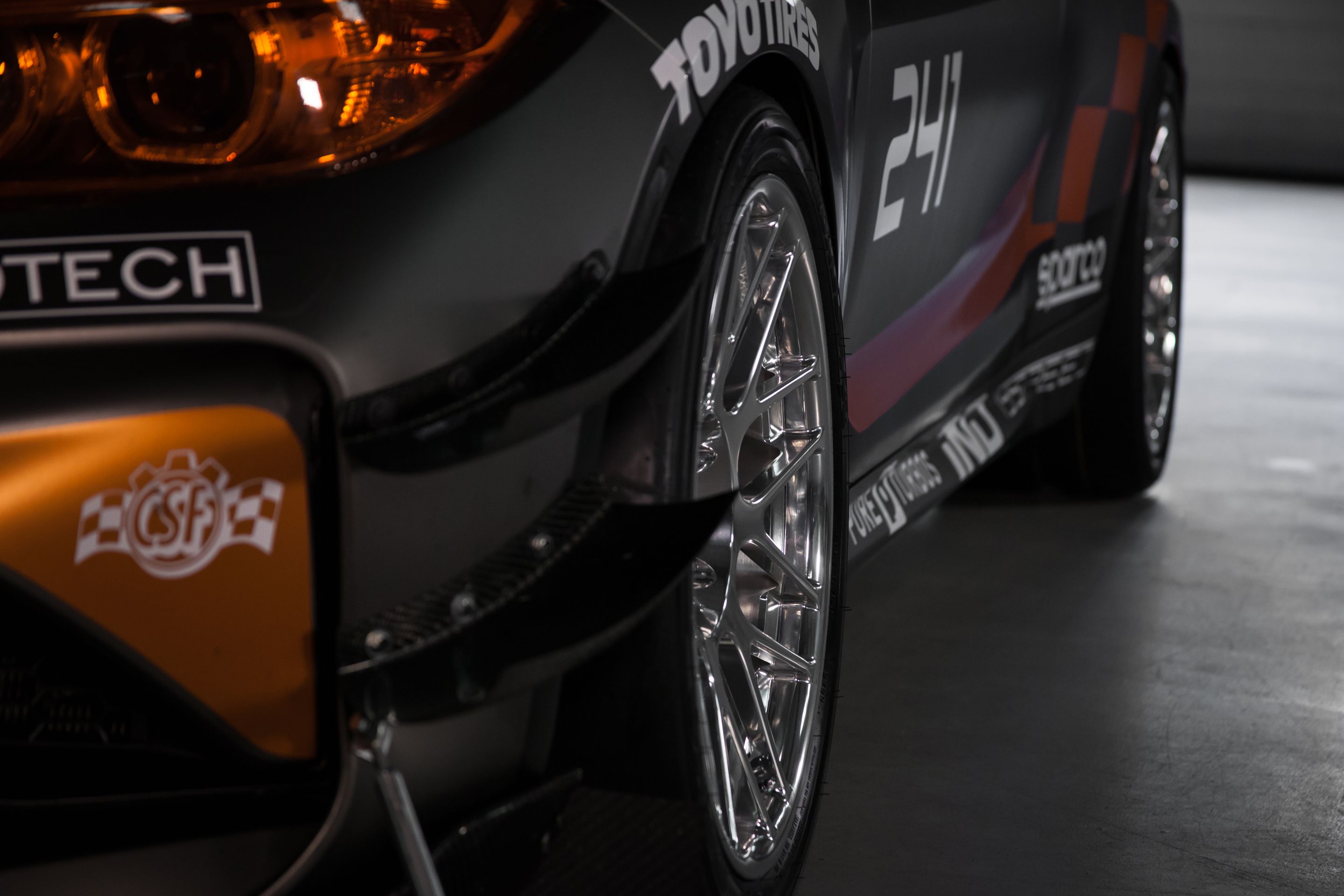 Multicolor BMW F87 M2 with 18" ARC-8R Apex wheels in Polished