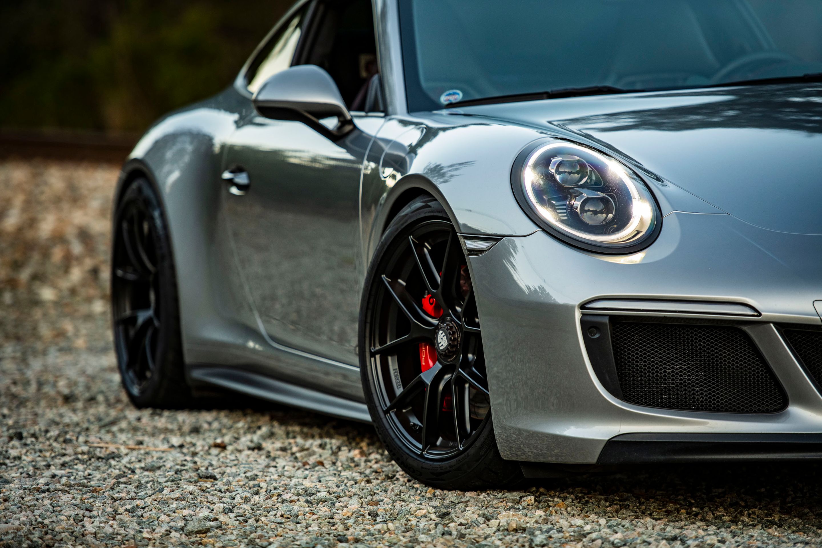 Grey Porsche 911 991.2 Carrera GTS with 19" VS-5RS Apex wheels in Satin Black