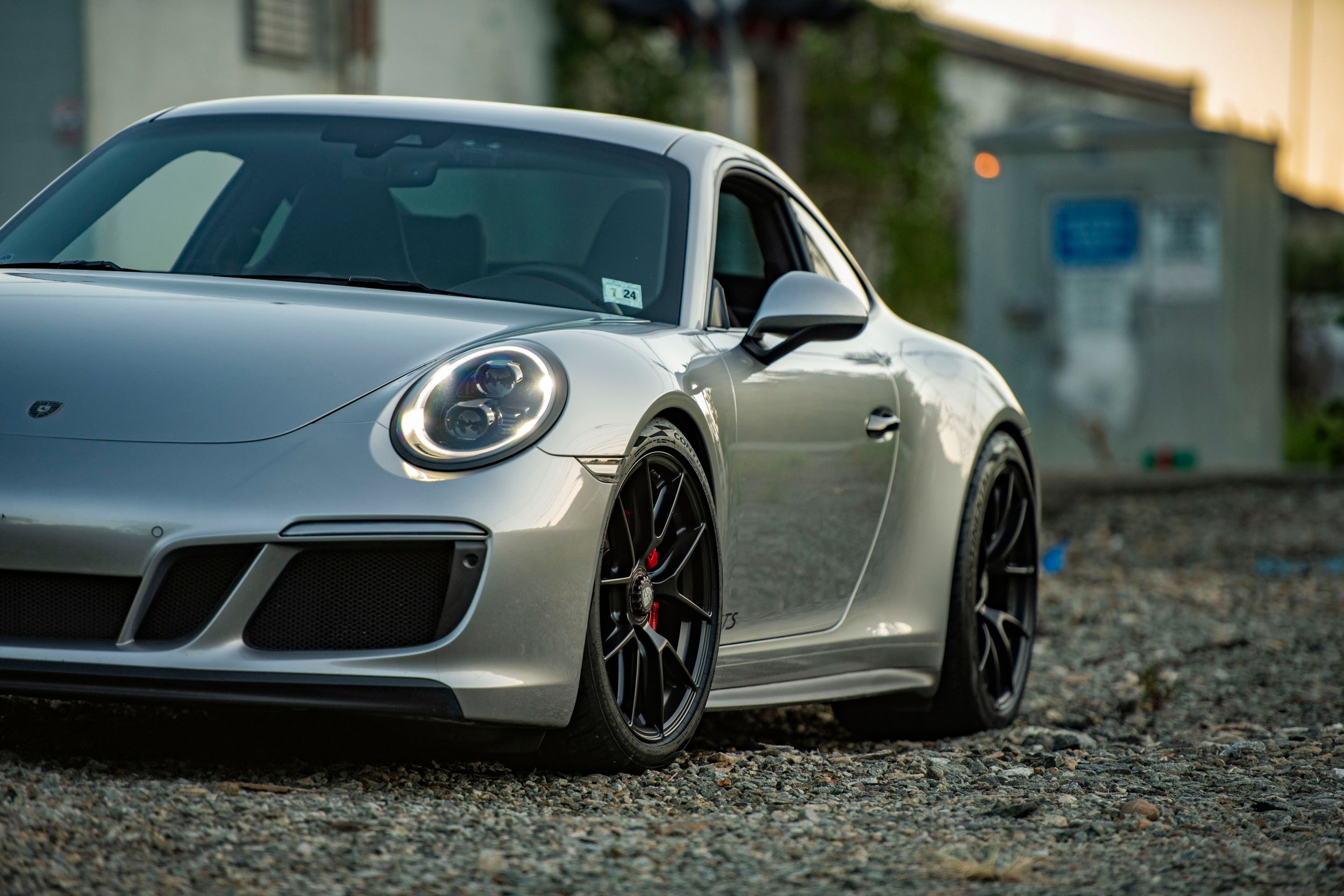 Grey Porsche 911 991.2 Carrera GTS with 19" VS-5RS Apex wheels in Satin Black