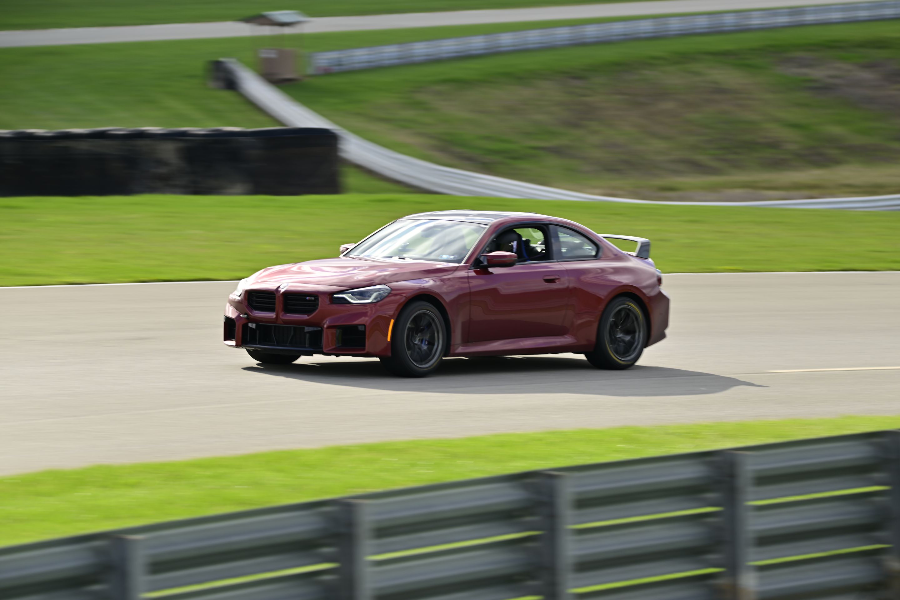 Red BMW G87 M2 with 18" VS-5RS Apex wheels in Anthracite