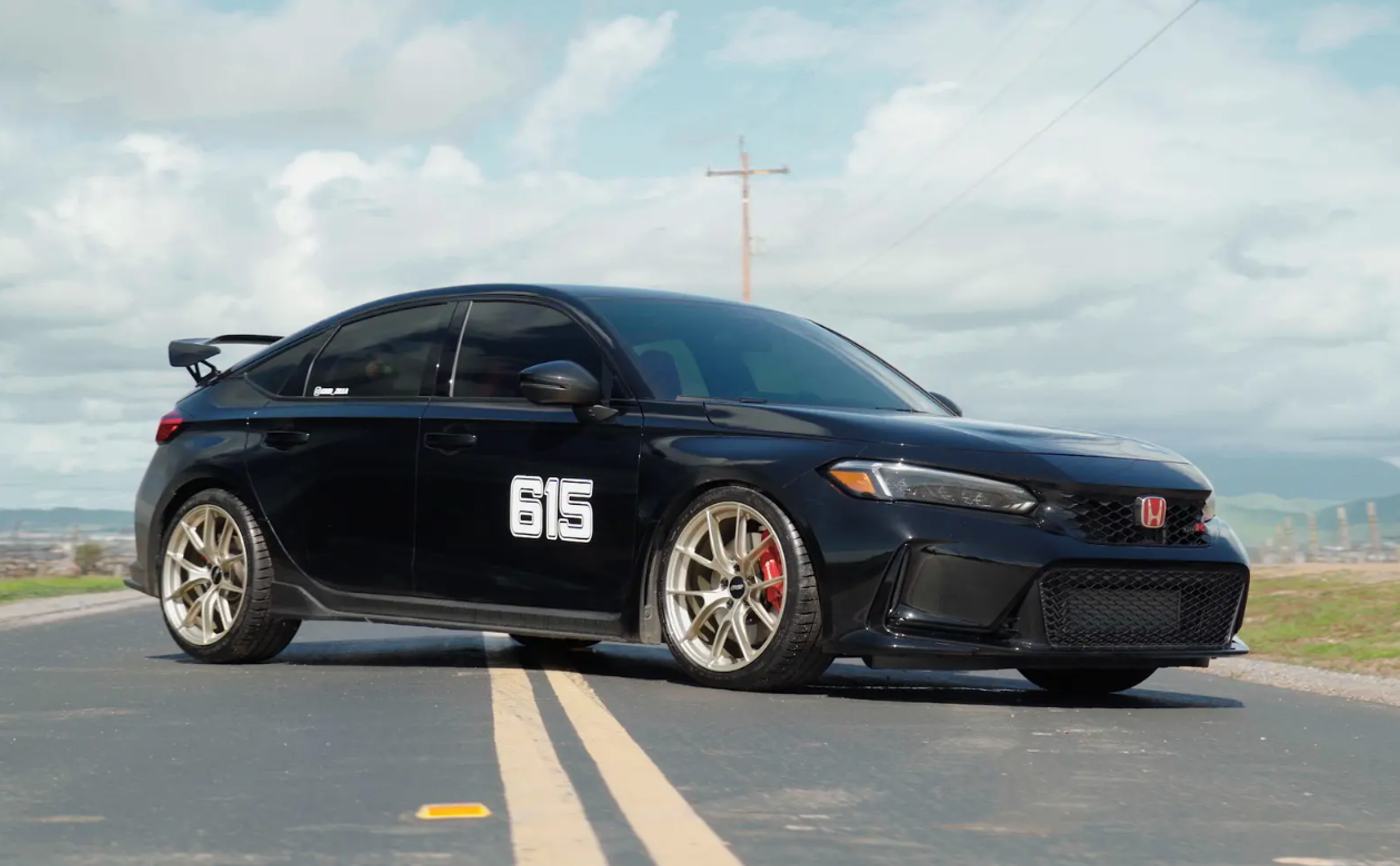 Black Honda FL5 Civic Type-R with 19" VS-5RS Apex wheels in Motorsport Gold