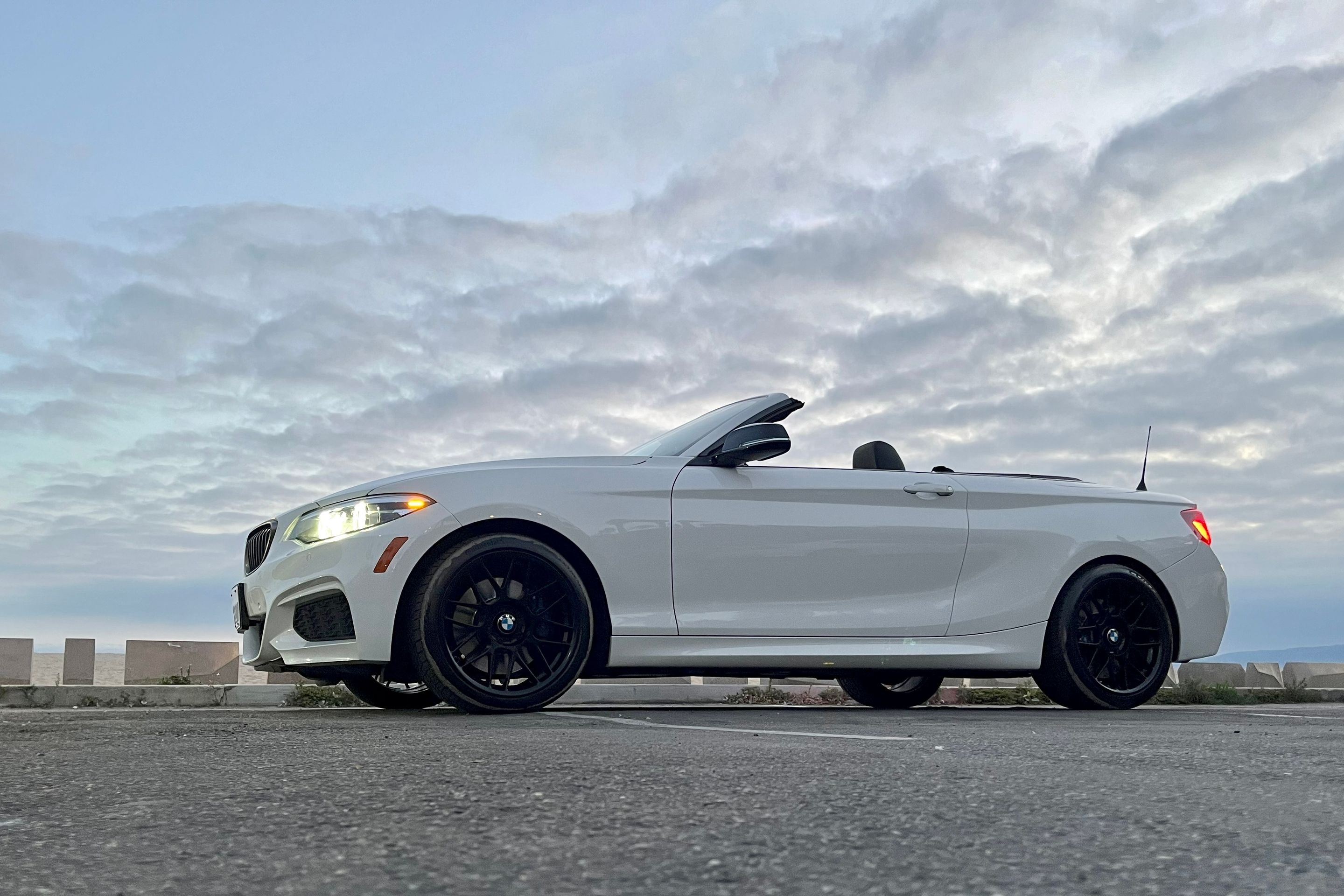 White BMW F23 Convertible 2 Series with 18" ARC-8 Apex wheels in Satin Black