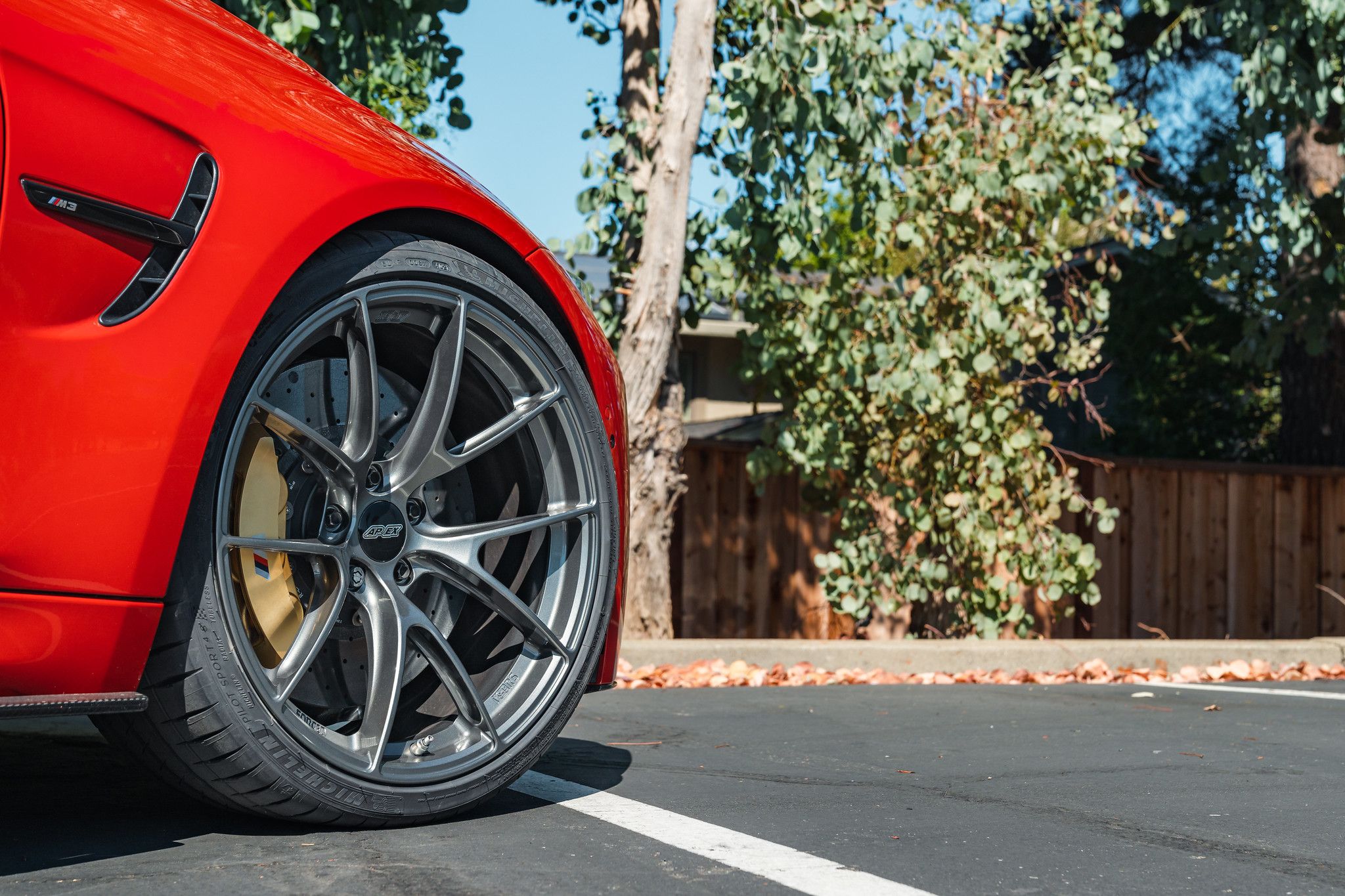 Red BMW F80 M3 with 20" VS-5RS Apex wheels in Anthracite