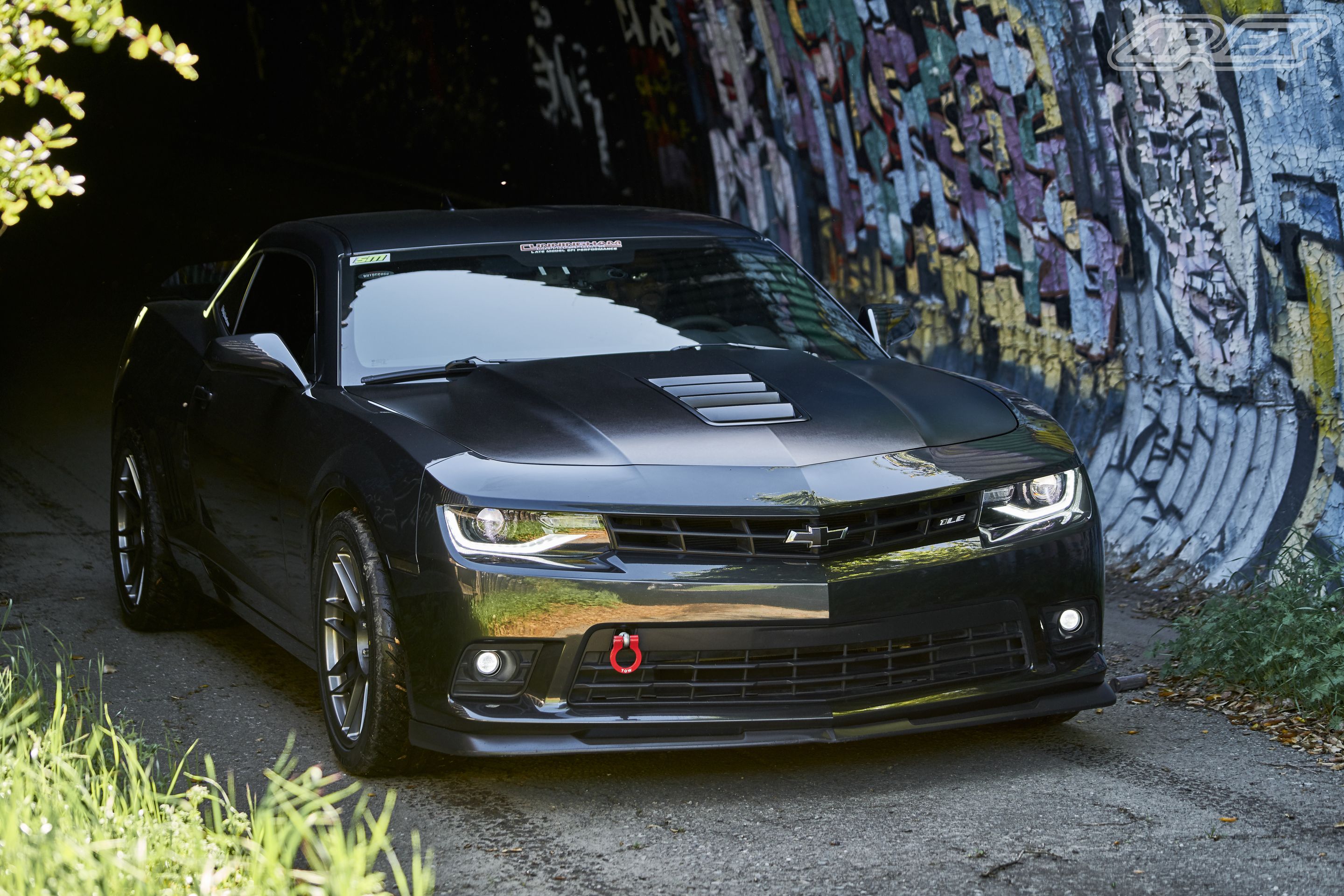 Grey Chevrolet 5th Gen Camaro RS with 19" ARC-8 Apex wheels in Anthracite