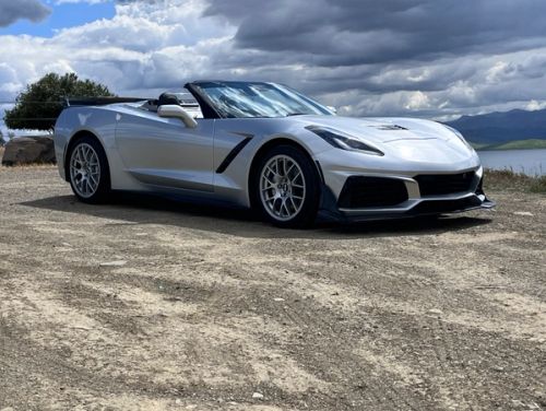 Silver Chevrolet Corvette - EC-7 in Race Silver