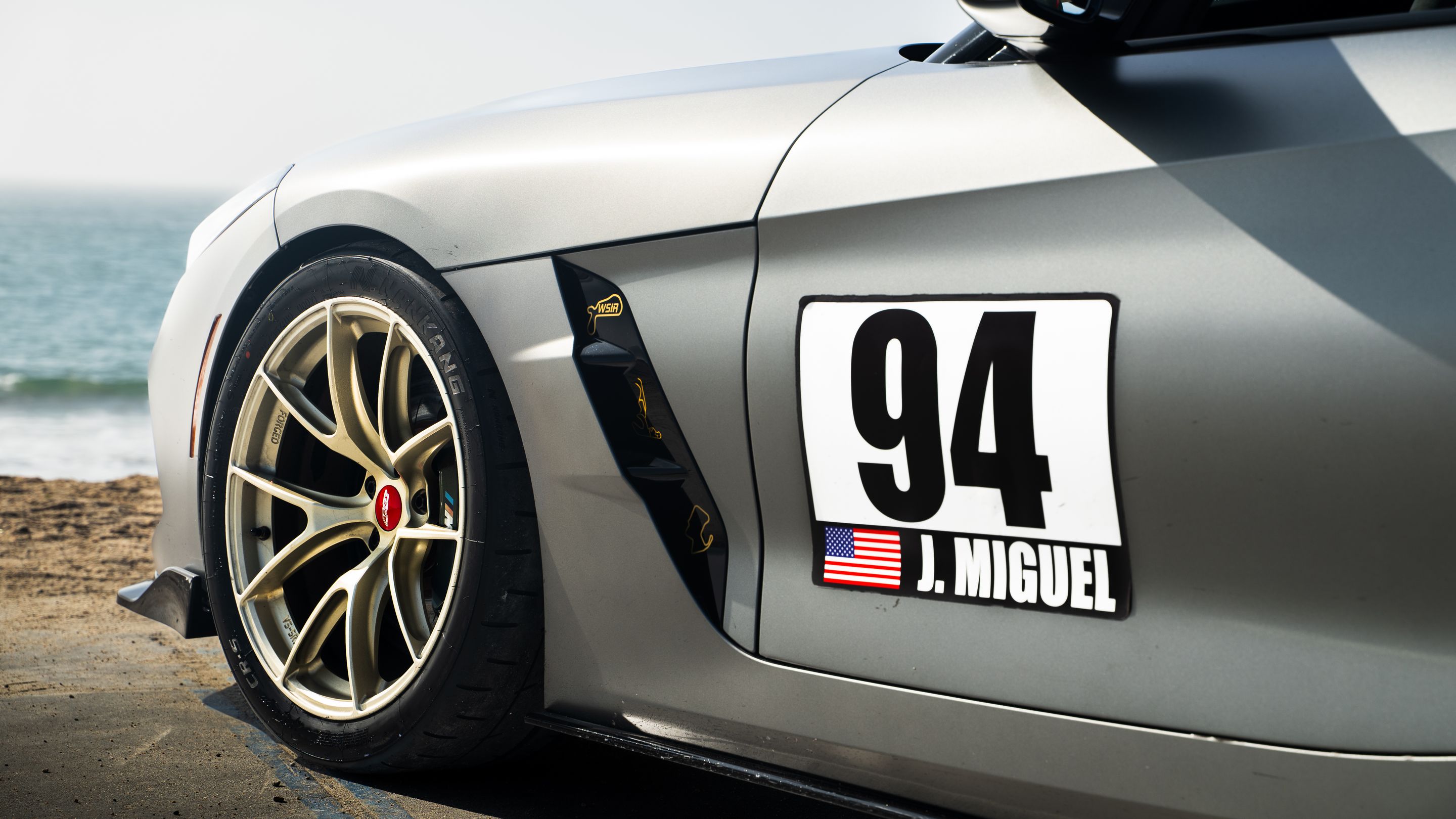 Grey BMW G29 Z4 with 19" VS-5RS Apex wheels in Motorsport Gold