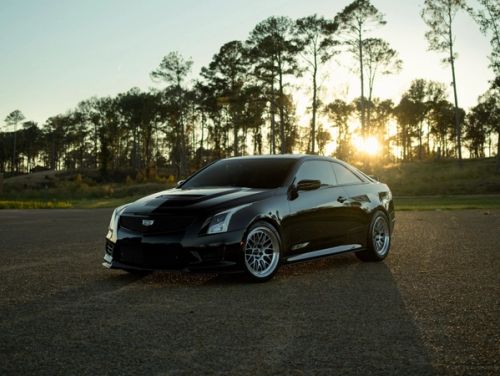 Black Cadillac ATS - ML-10RT in Machined Lip Race Silver