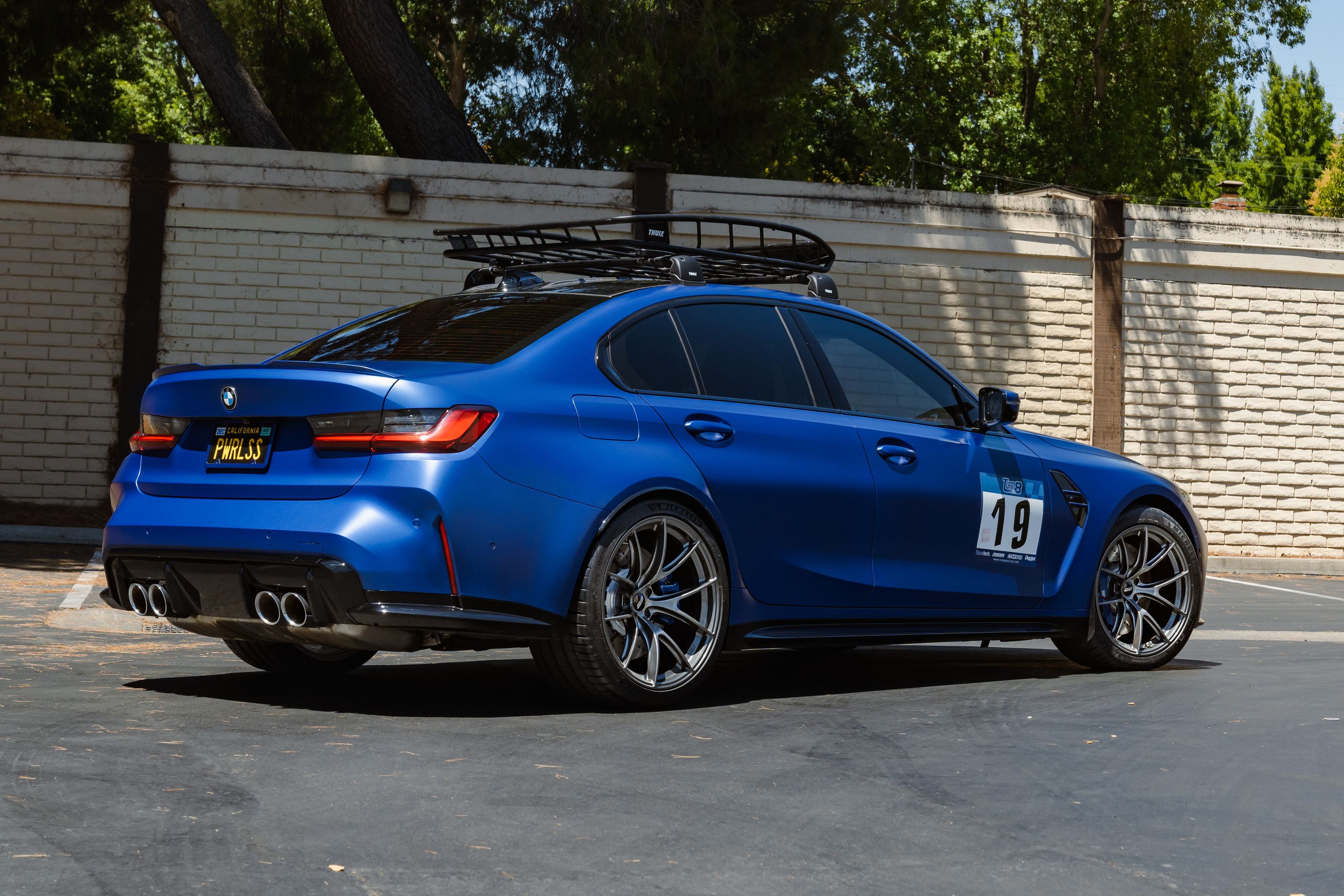 Blue BMW G80 M3 with 19"/20" VS-5RS Apex wheels in Anthracite