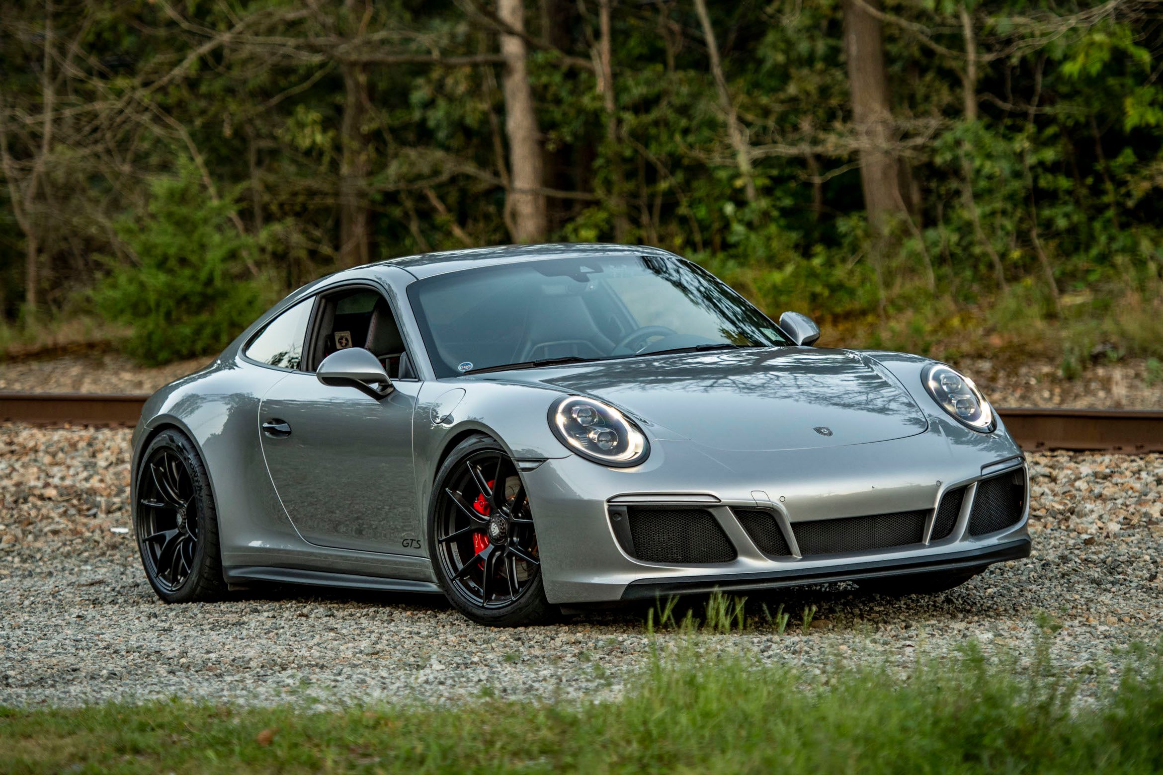 Grey Porsche 911 991.2 Carrera GTS with 19" VS-5RS Apex wheels in Satin Black