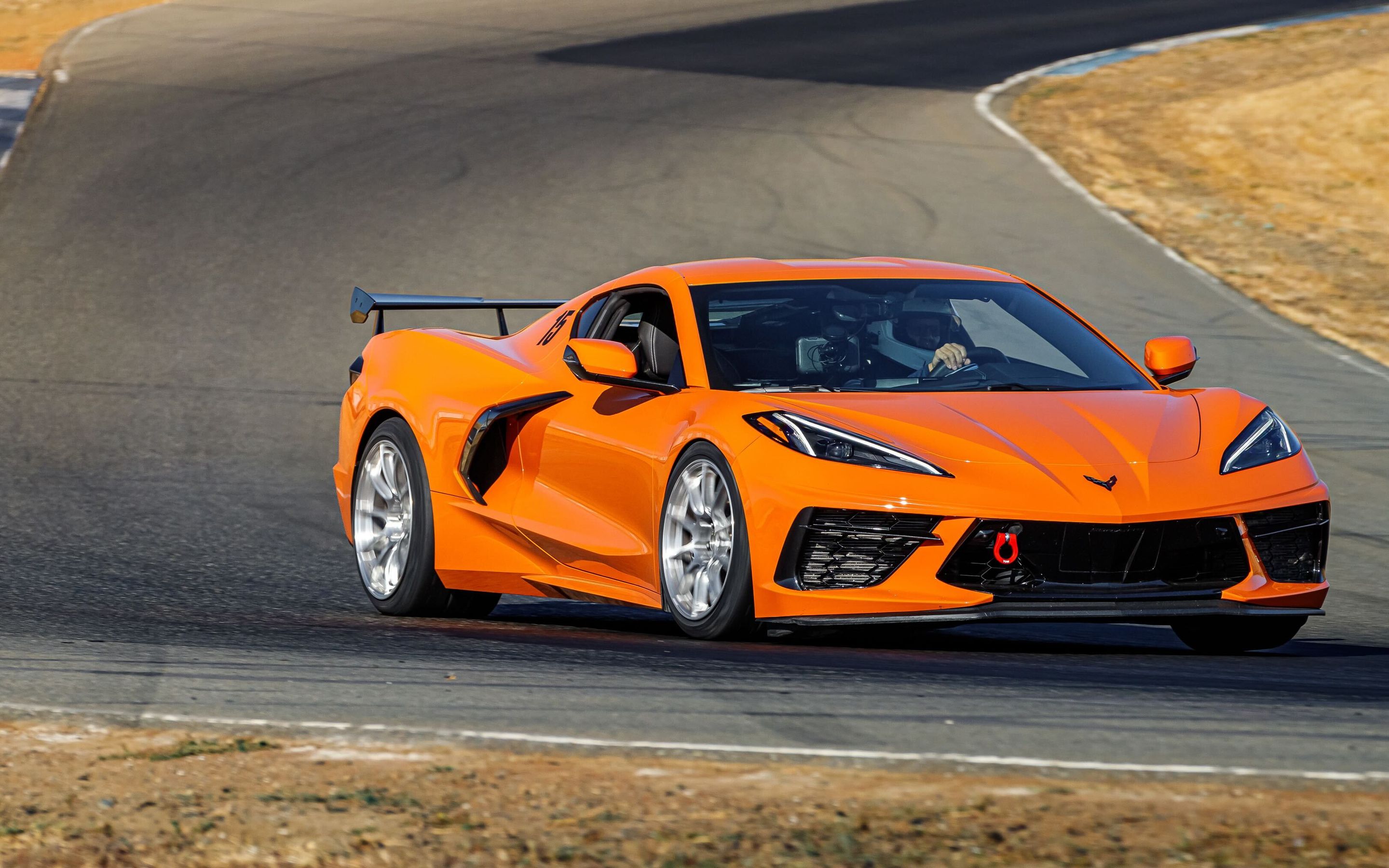 Orange Chevrolet C8 Corvette Stingray/Z51 with 18"/19" SM-10RS Apex wheels in Brushed Clear
