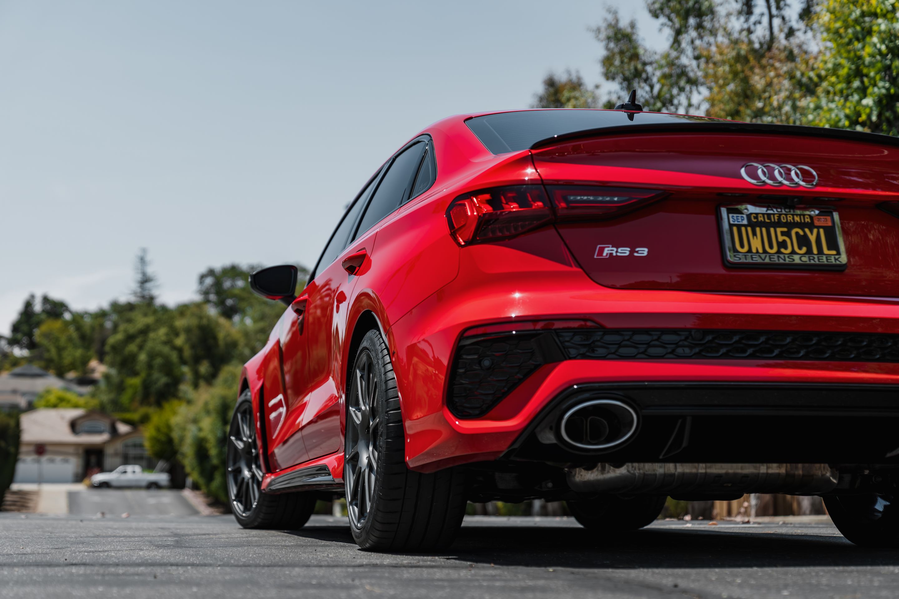 Red Audi 8Y RS 3 with 18" SM-10 Apex wheels in Anthracite