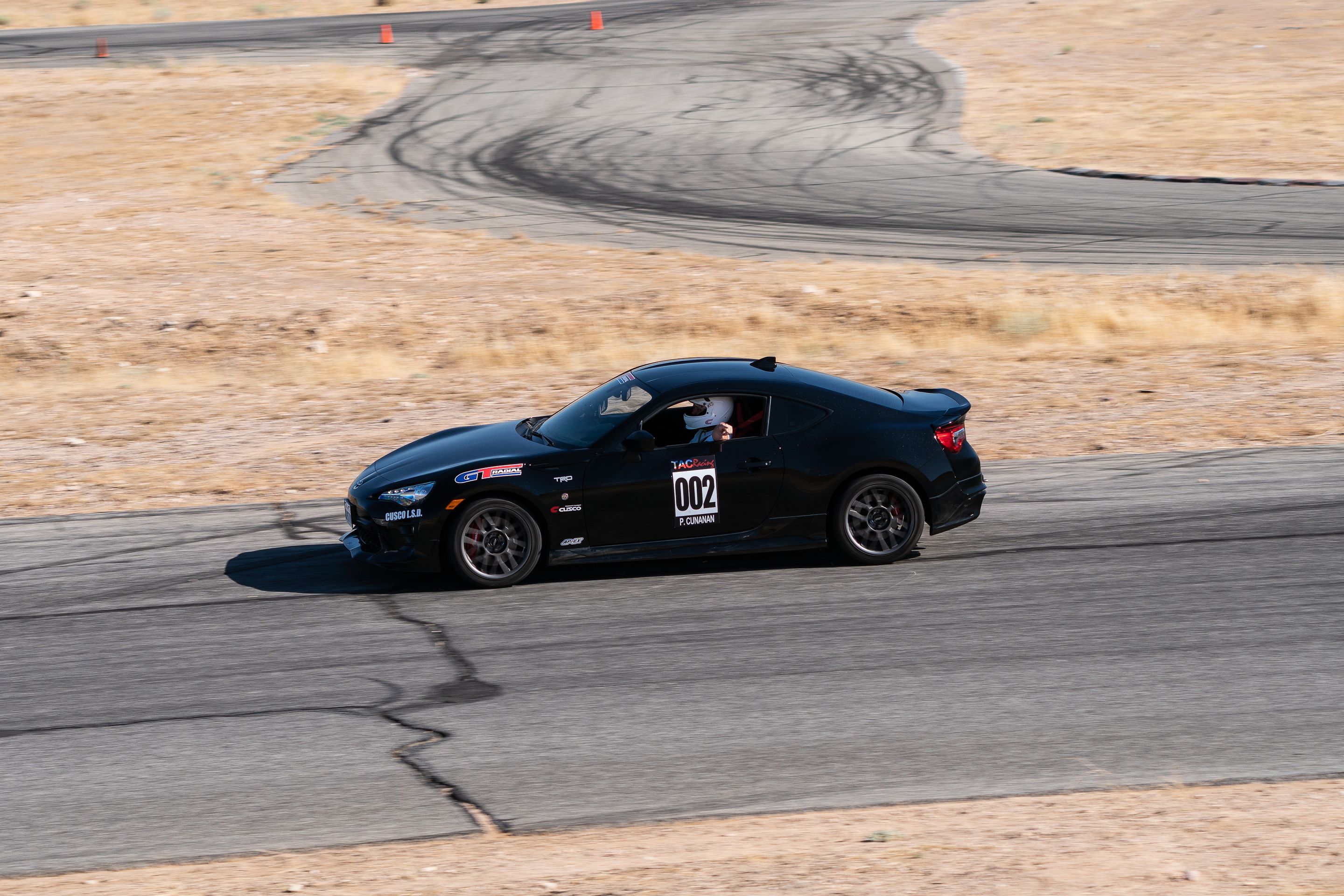 Black Toyota 86 / GT86 / FT86 with 17" ARC-8 Apex wheels in Anthracite