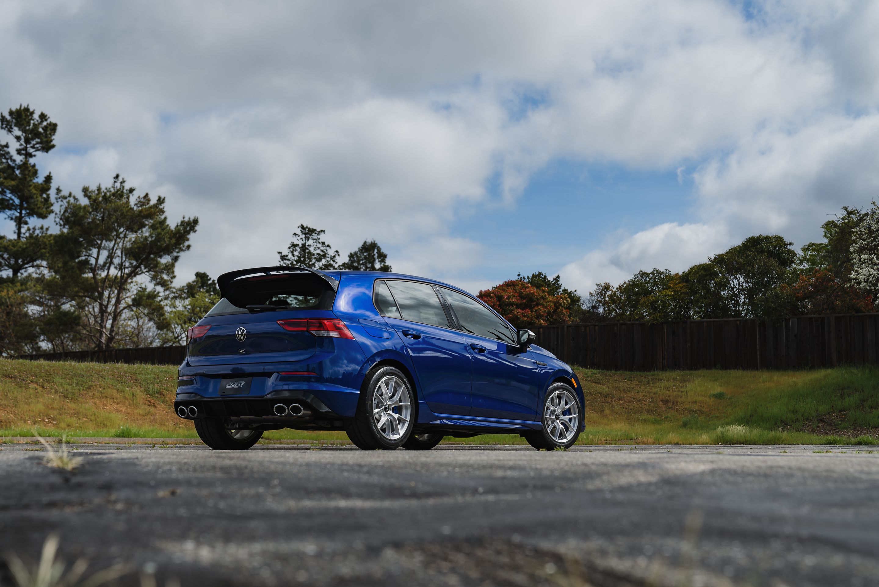 Blue VW MK8 Golf R with 17" VS-5RS Apex wheels in Brushed Clear