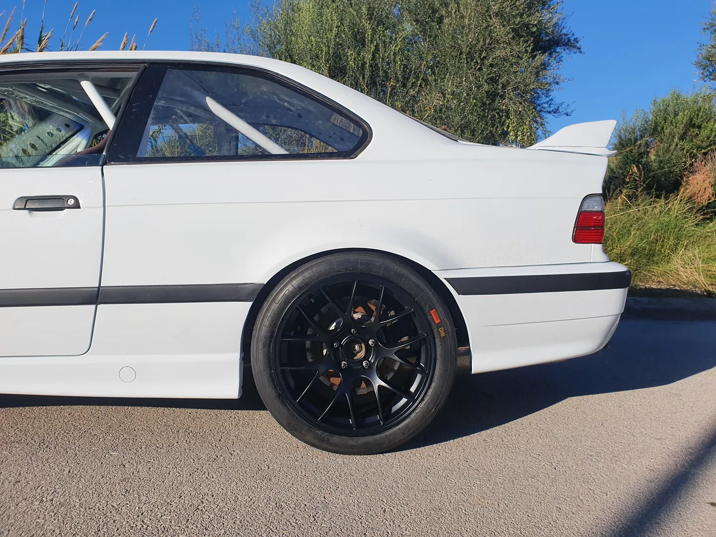 BMW E36 3 Series with 18