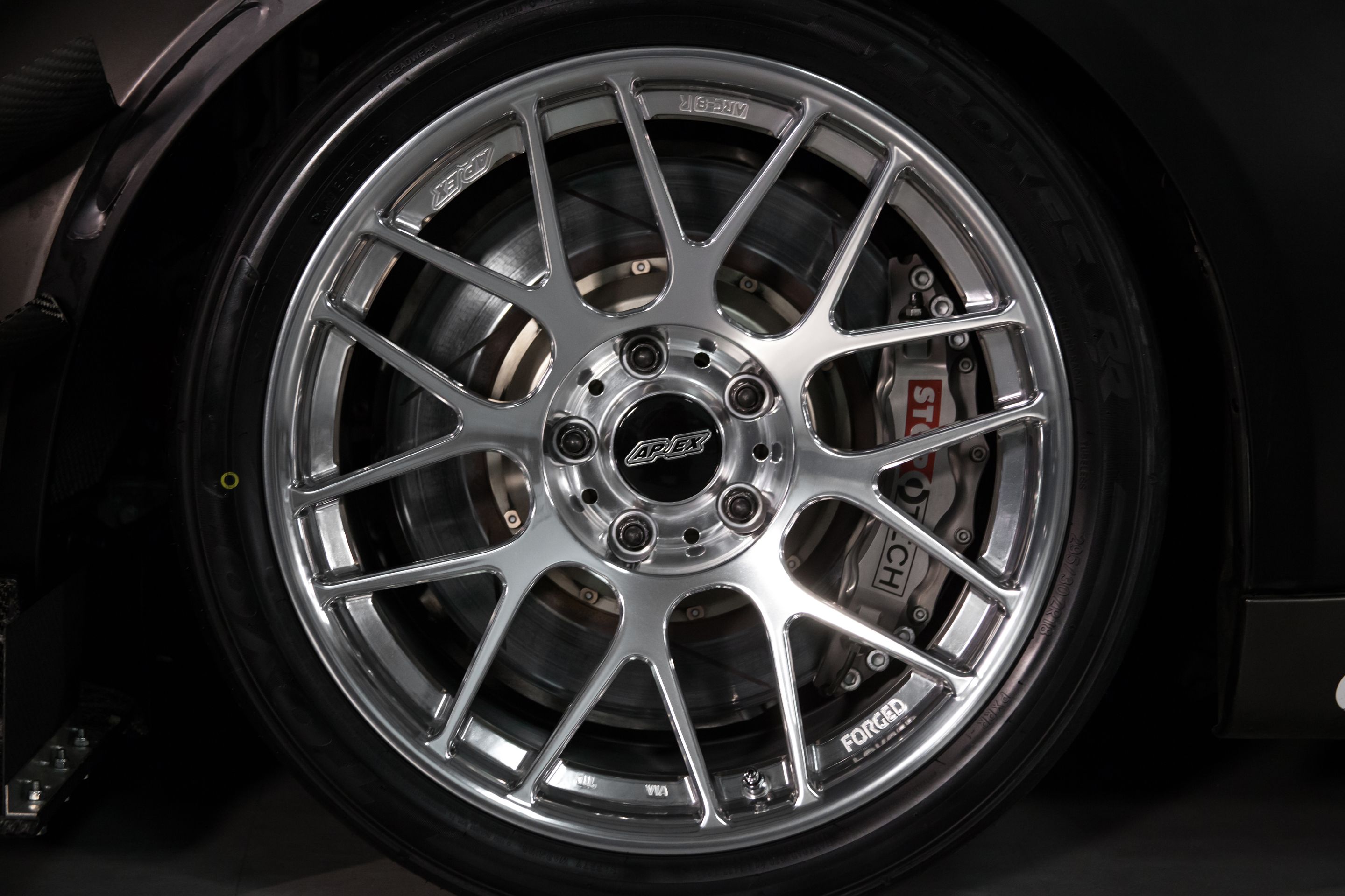 Multicolor BMW F87 M2 with 18" ARC-8R Apex wheels in Polished