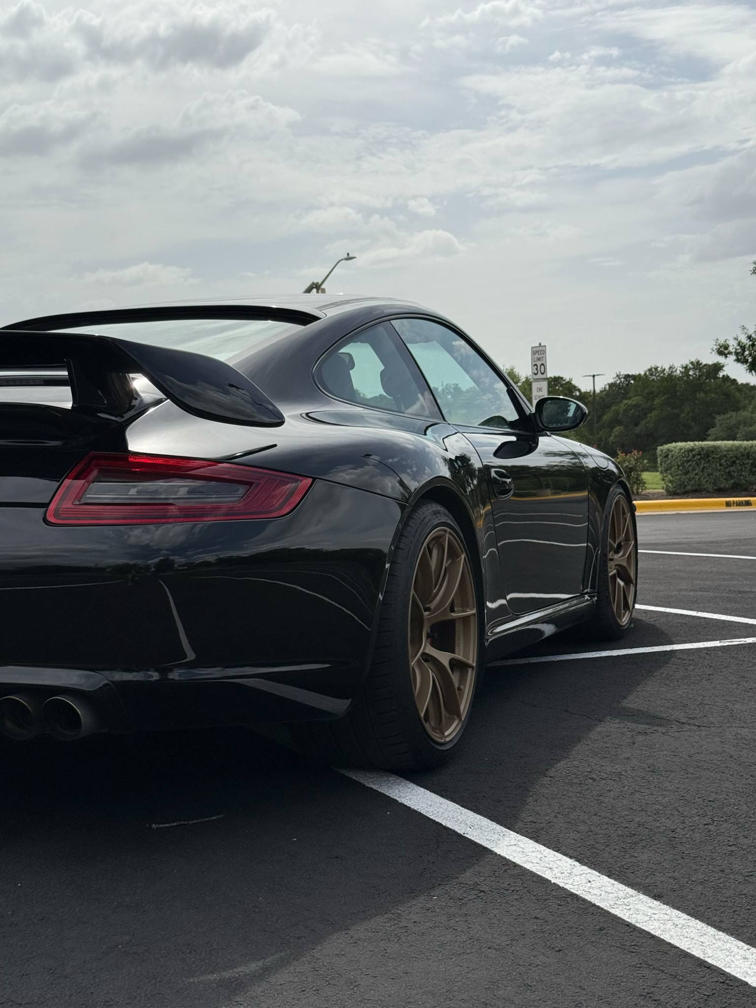 Black Porsche 911 997 Carrera S with 19" VS-5RS Apex wheels in Custom Finish