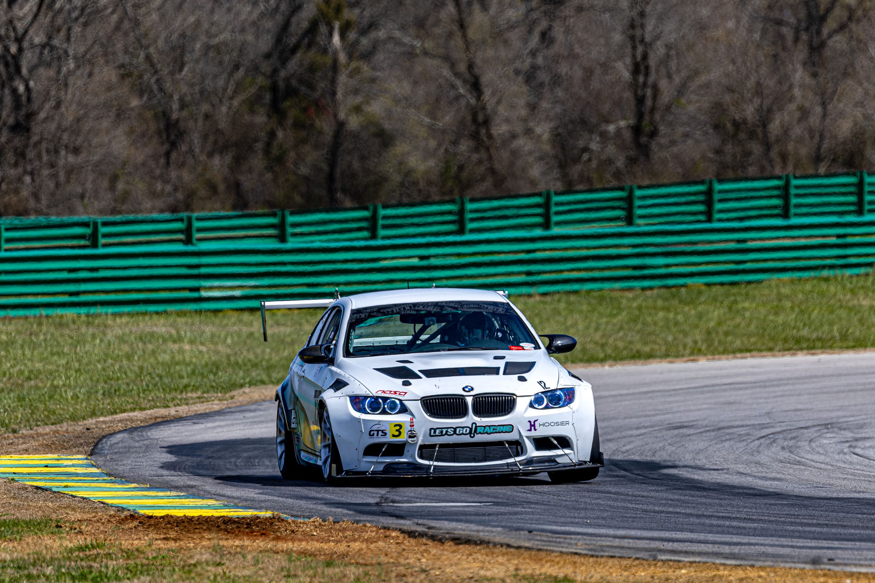 White BMW E92 Coupe M3 with 18" VS-5RS Apex wheels in Brushed Clear