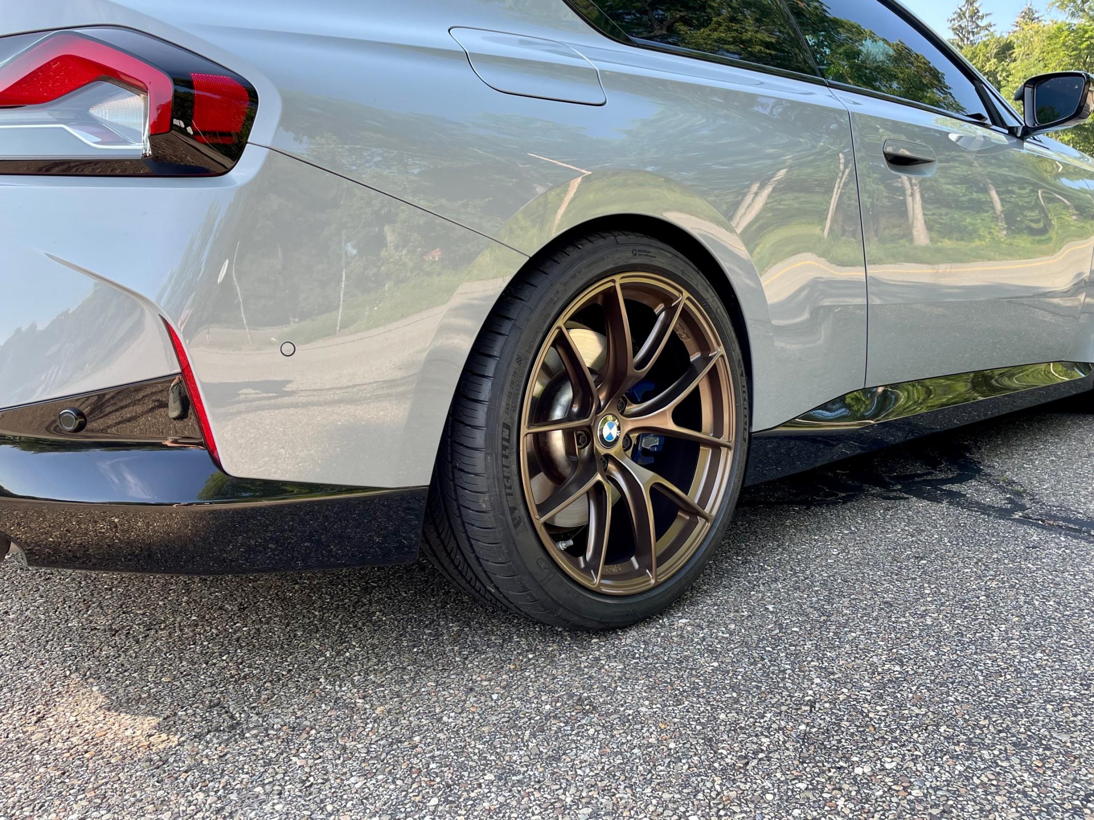 BMW G42 2 Series with 19" VS-5RS Wheels in Satin Bronze