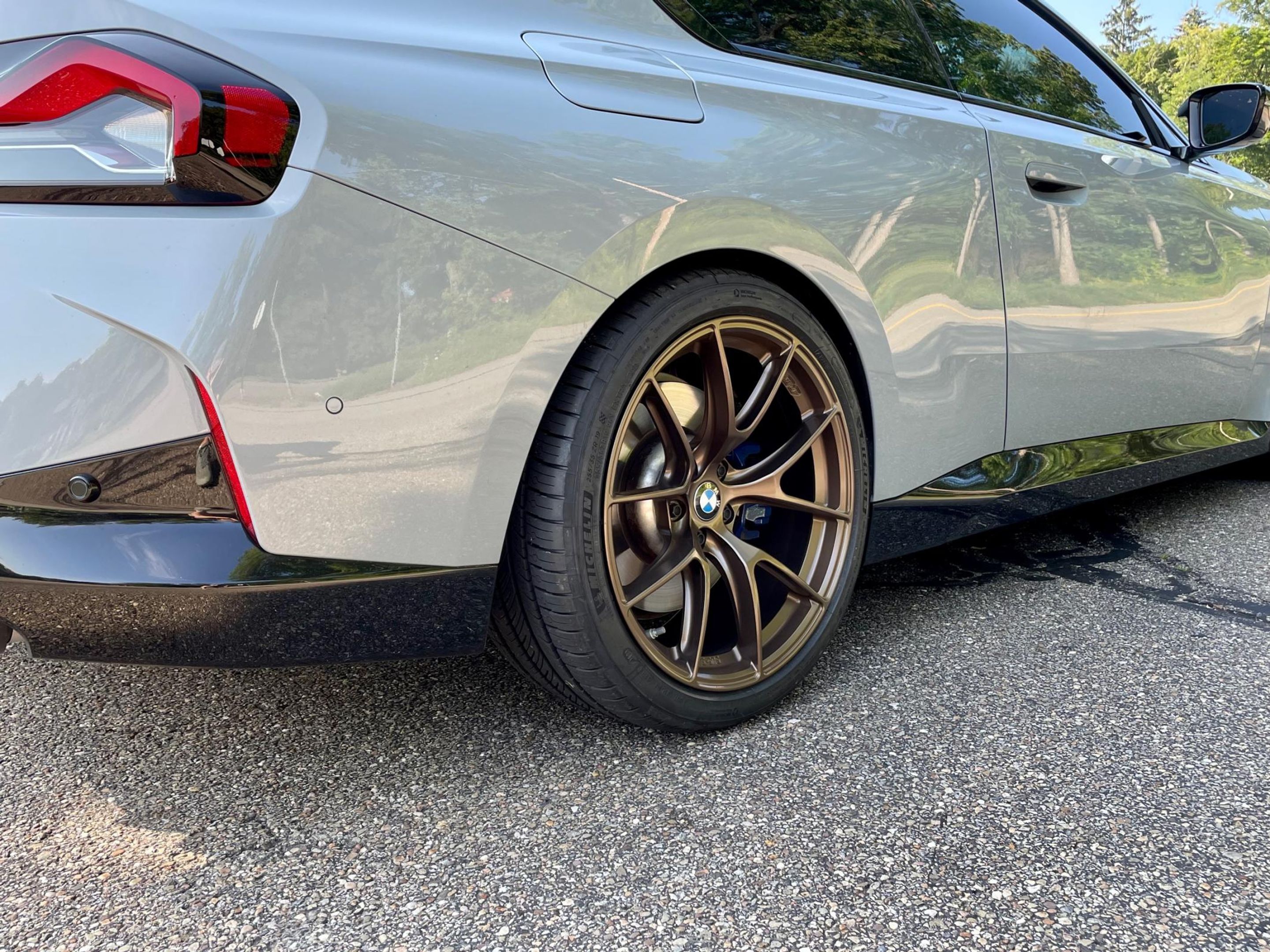 Grey BMW G42 2 Series with 19" VS-5RS Apex wheels in Satin Bronze