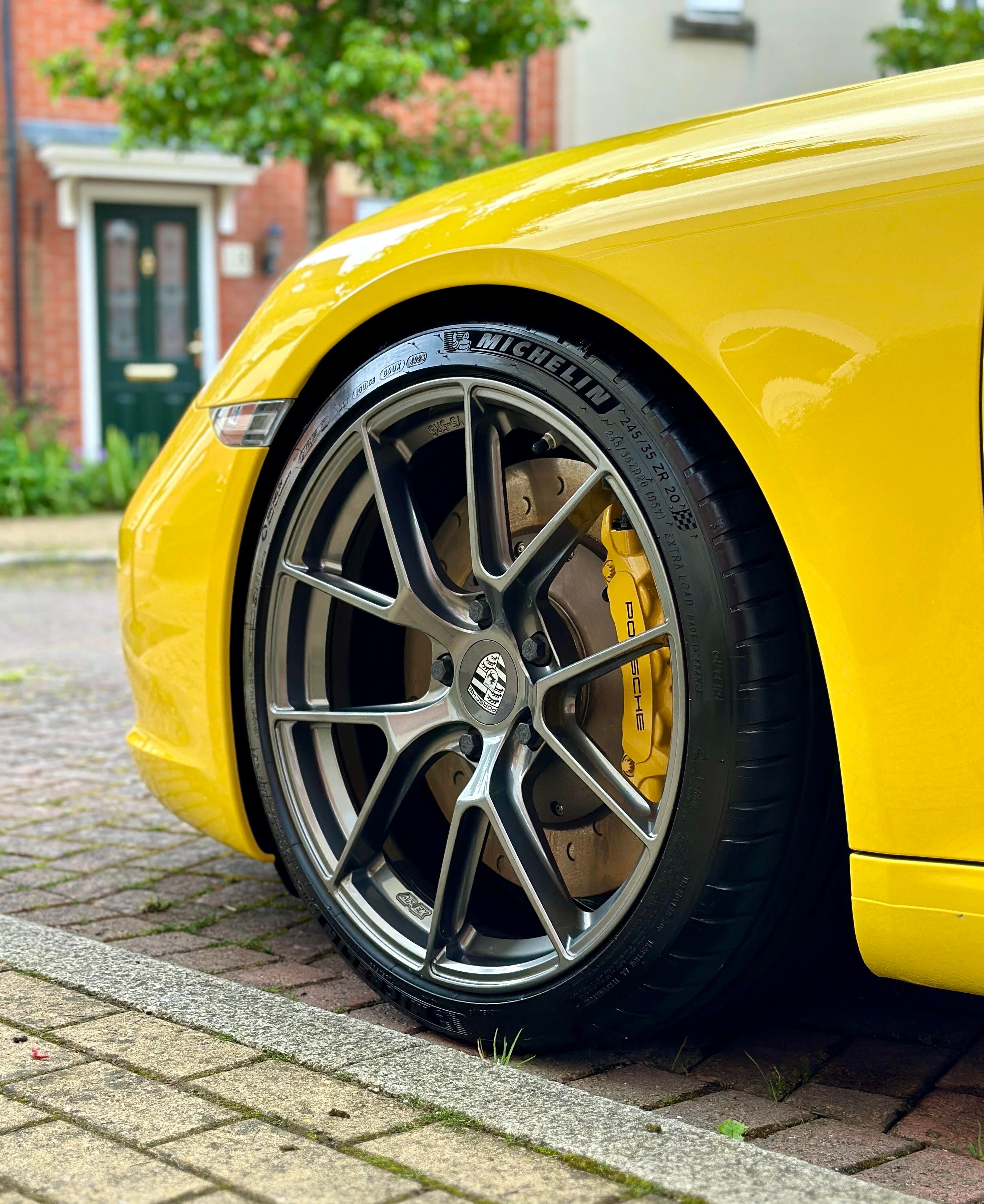 Yellow Porsche 911 991.2 Carrera T with 20" VS-5RS Apex wheels in Anthracite