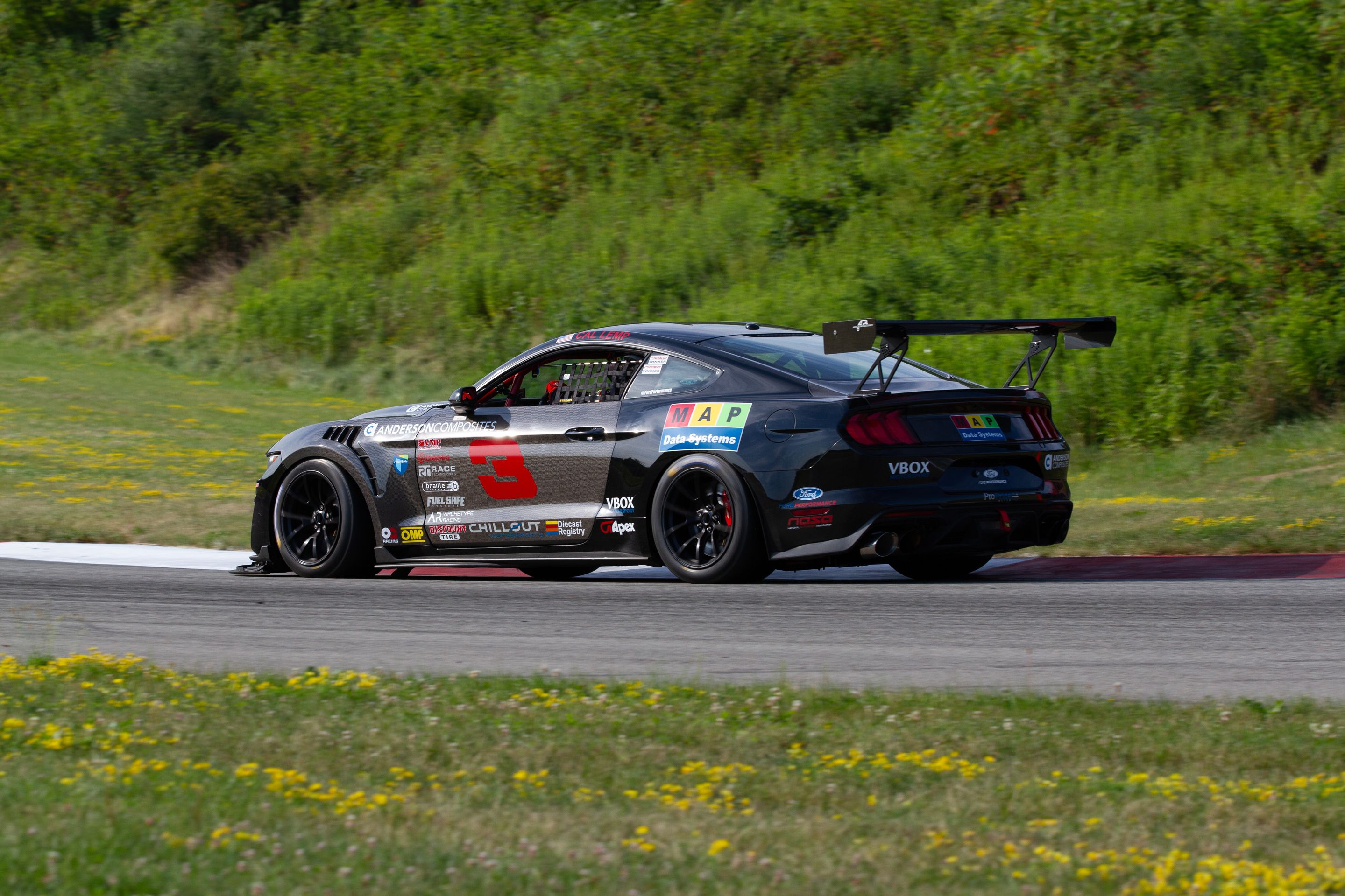 Black Ford S550 Mustang GT500 with 18" VS-5RS Apex wheels in Satin Black