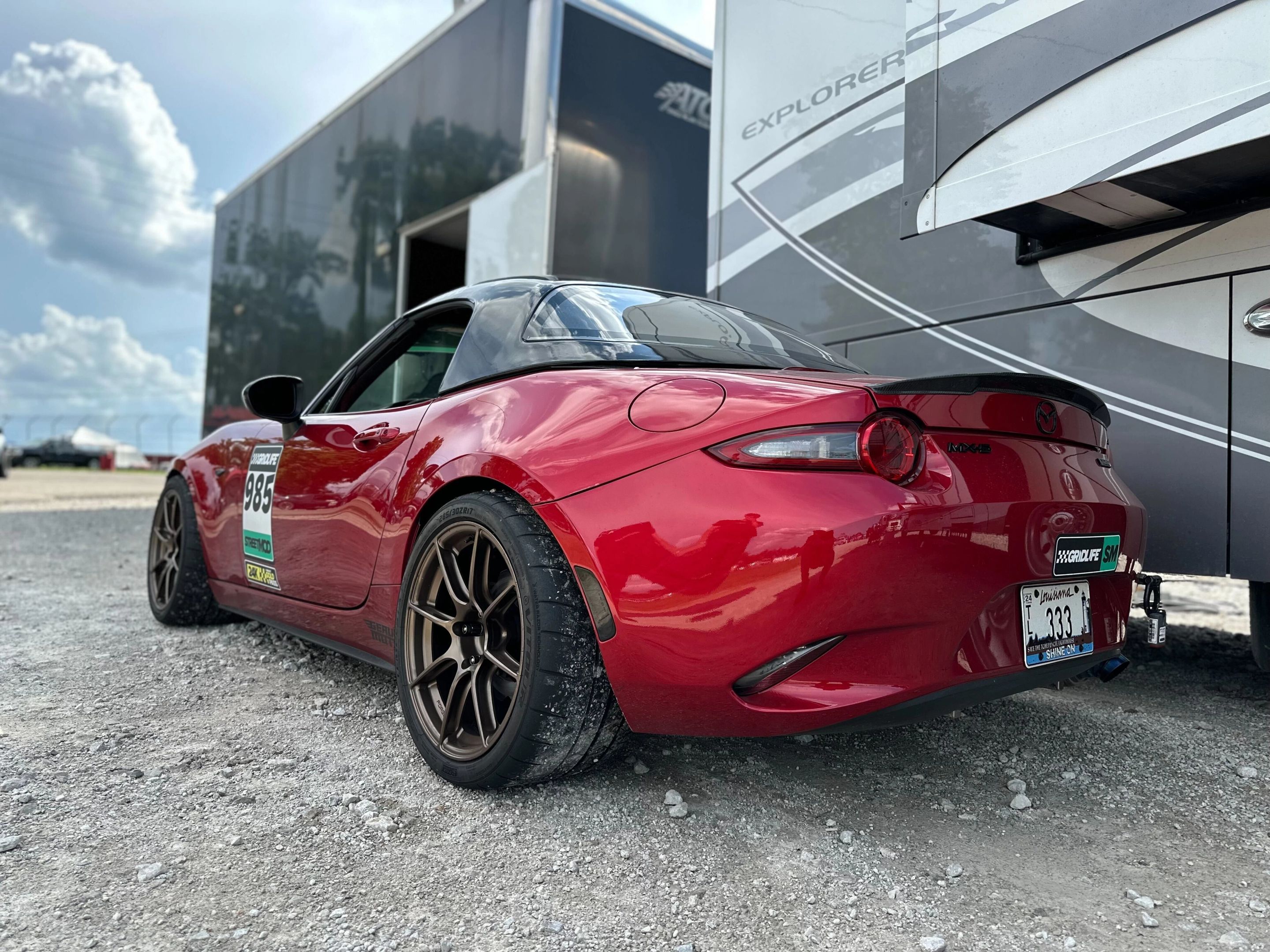 Red Mazda ND MX-5 Miata with 17" SM-8RS Apex wheels in Satin Bronze