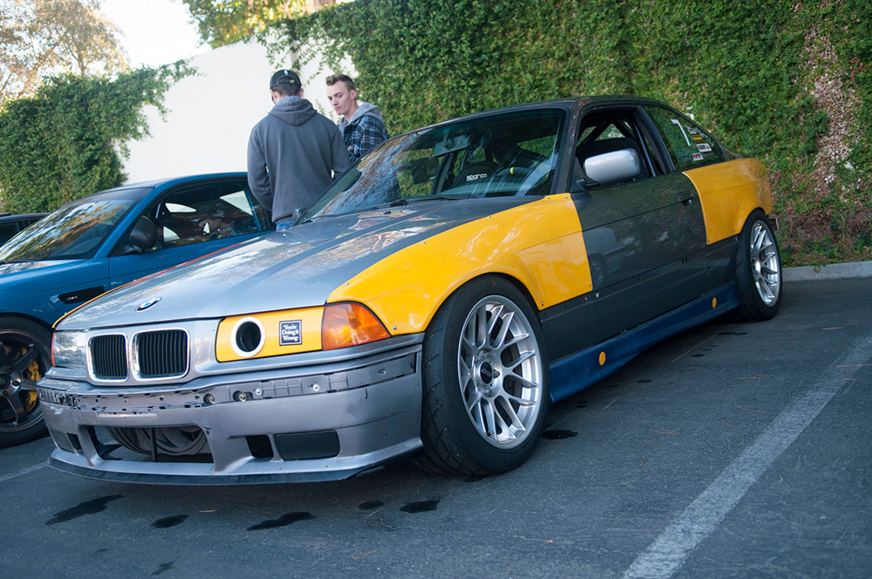 Black Chevrolet 6th Gen Camaro SS with 19" ARC-8 Apex wheels in Satin Black