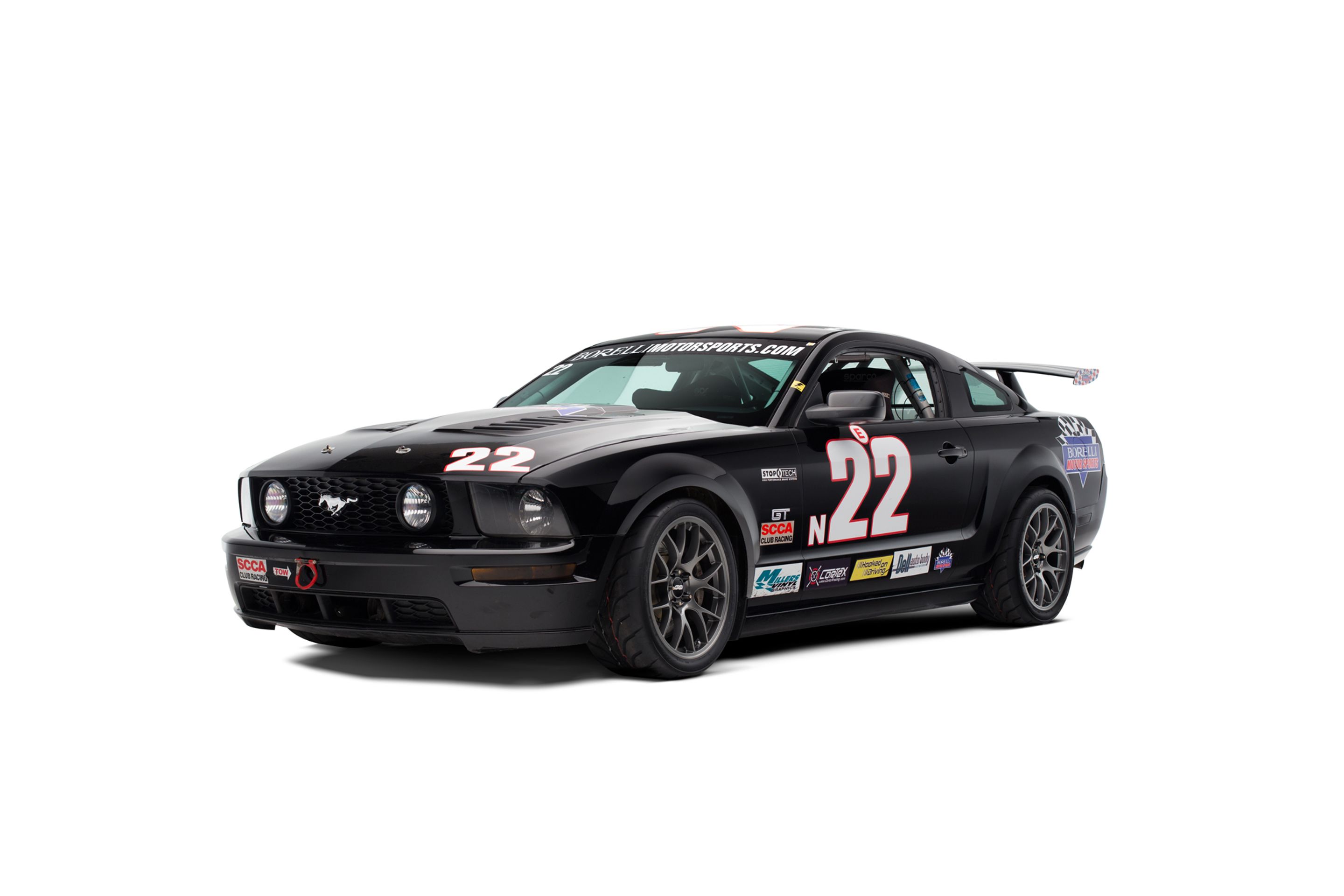 Black Ford S197 Mustang GT with 18" EC-7 Apex wheels in Anthracite