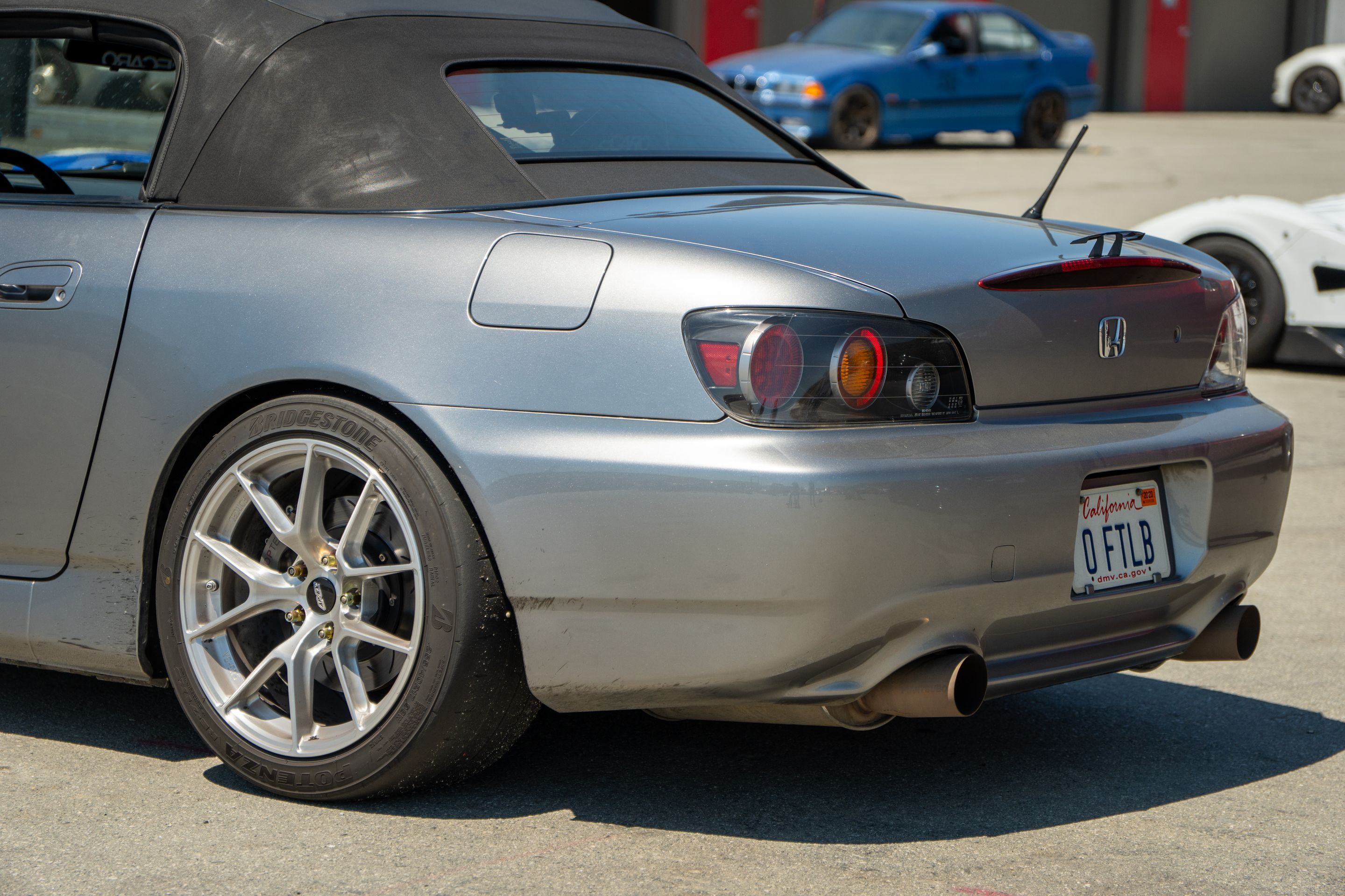 Silver Honda S2000 with 17" VS-5RS Apex wheels in Brushed Clear