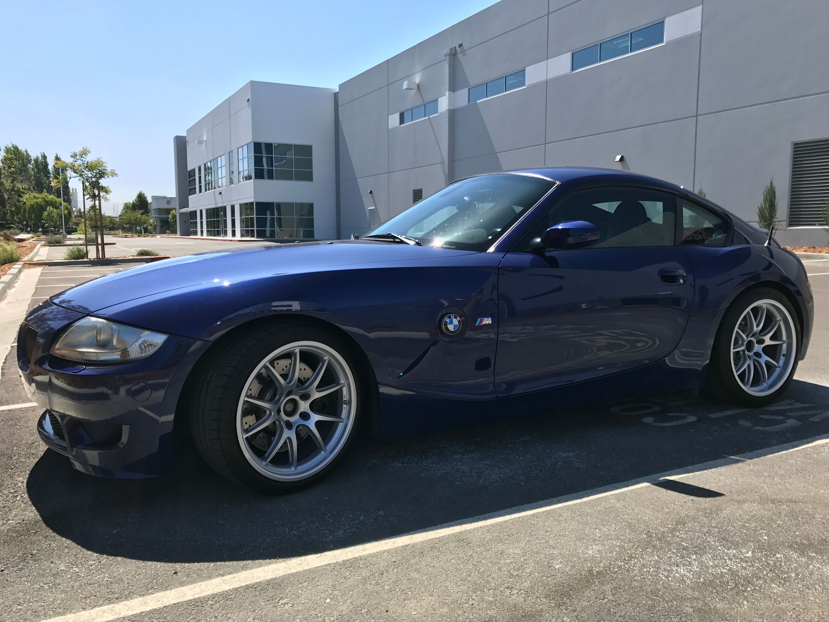 Blue BMW E86 Coupe Z4 M with 18" FL-5 Apex wheels in Race Silver