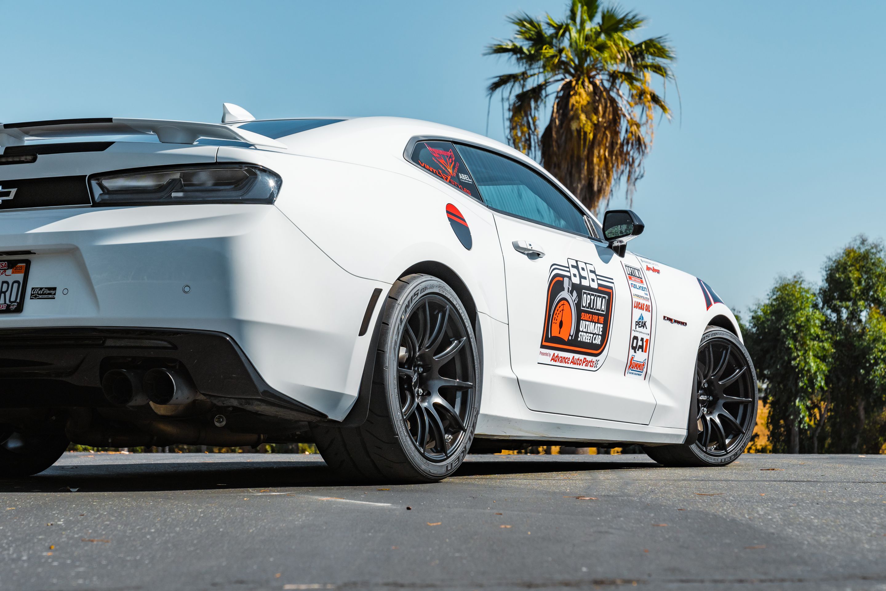 White Chevrolet 6th Gen Camaro SS with 19" SM-10 Apex wheels in Satin Black