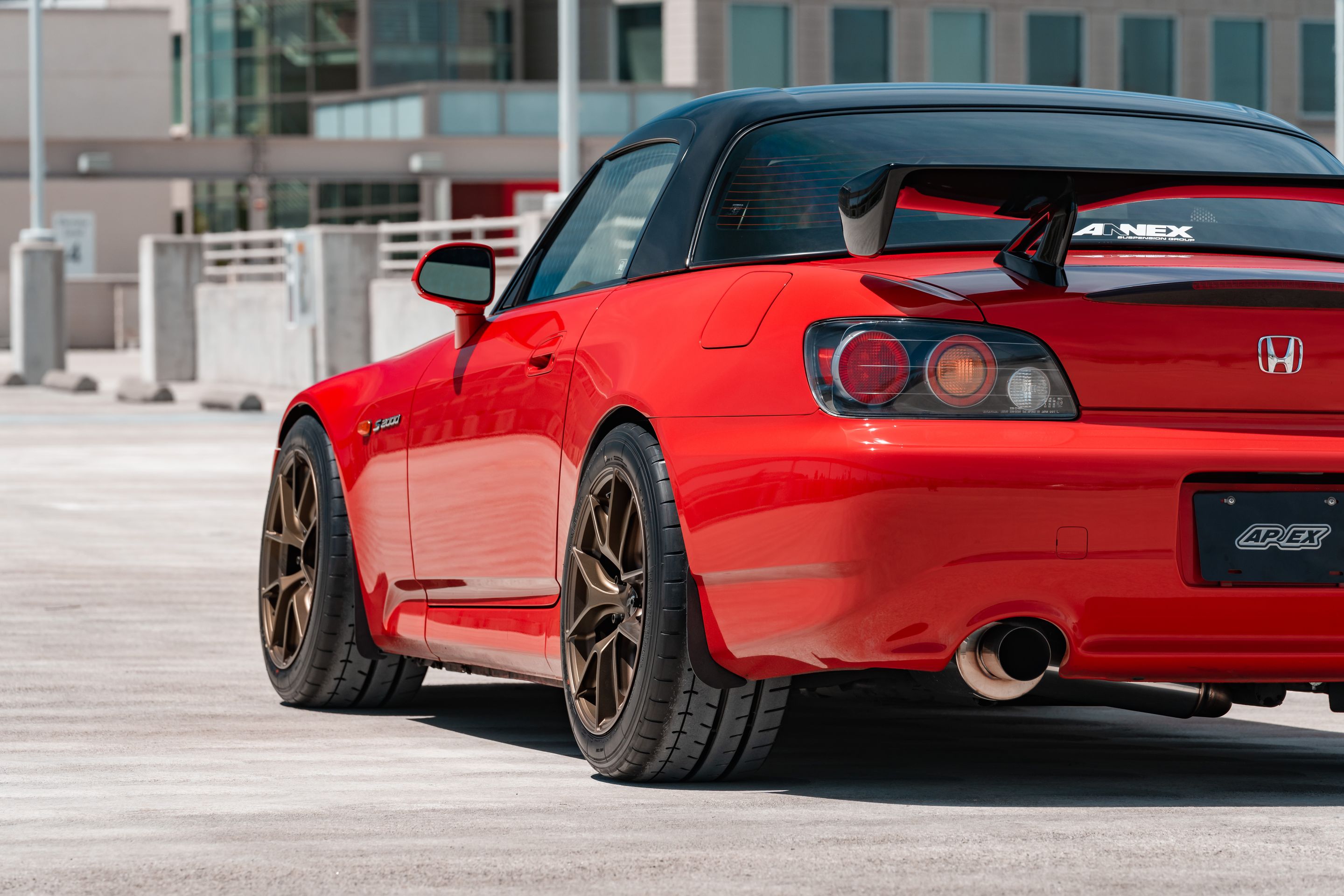 Red Honda S2000 with 17" VS-5RS Apex wheels in Satin Bronze