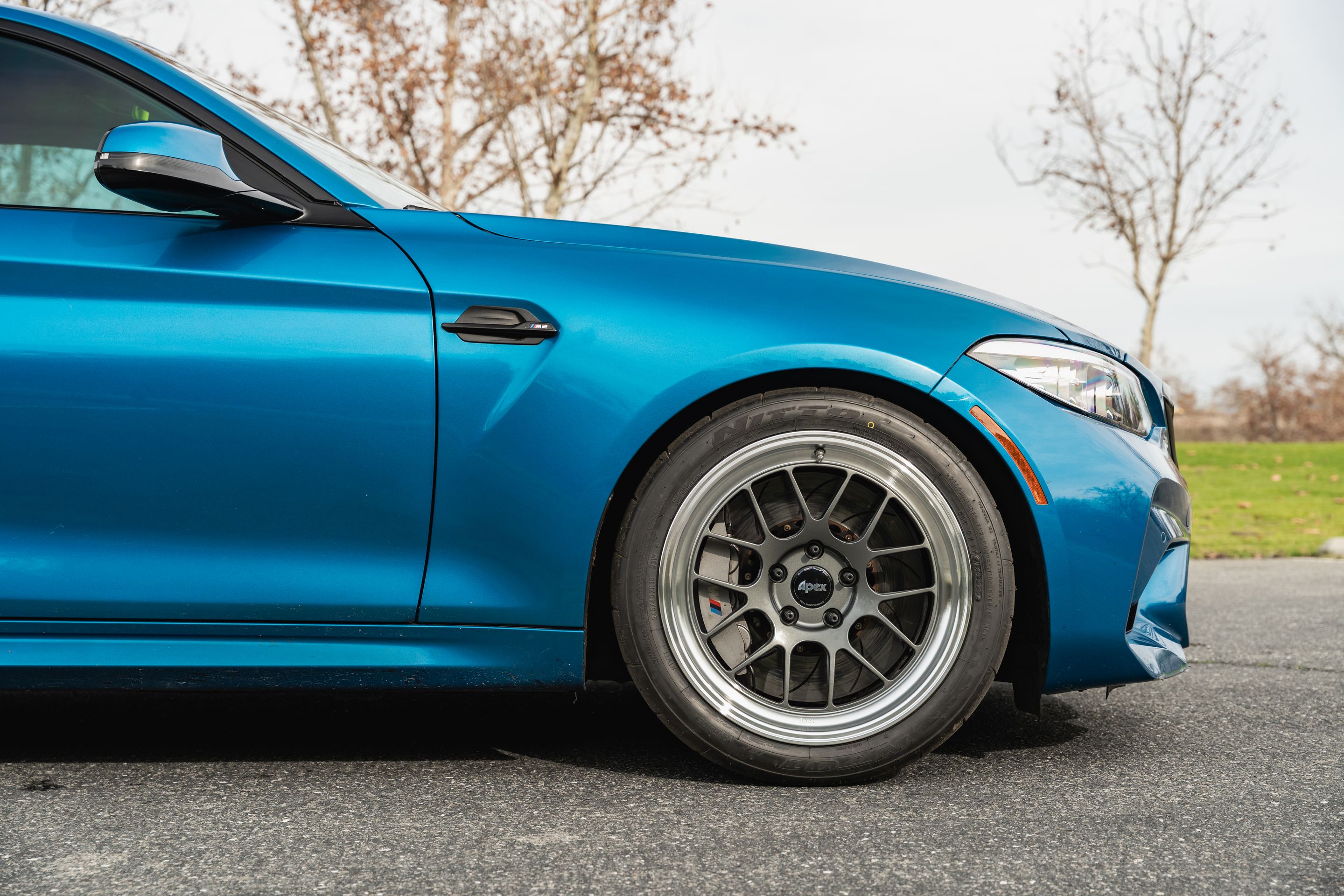 Blue BMW F87 M2 with 18" ML-7RT Apex wheels in Machined Lip Anthracite