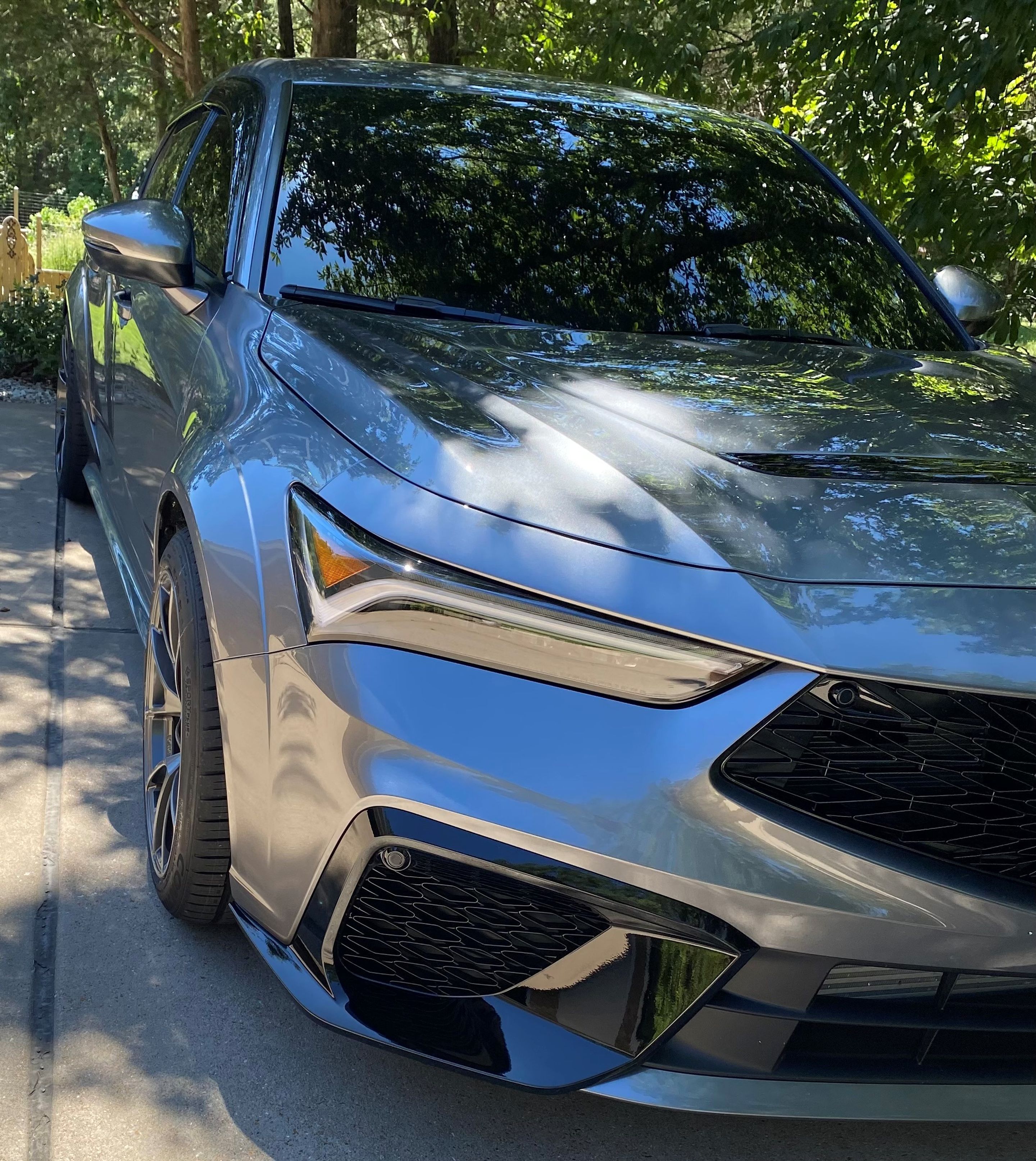 Grey Acura DE5 Integra Type-S with 18" VS-5RS Apex wheels in Anthracite