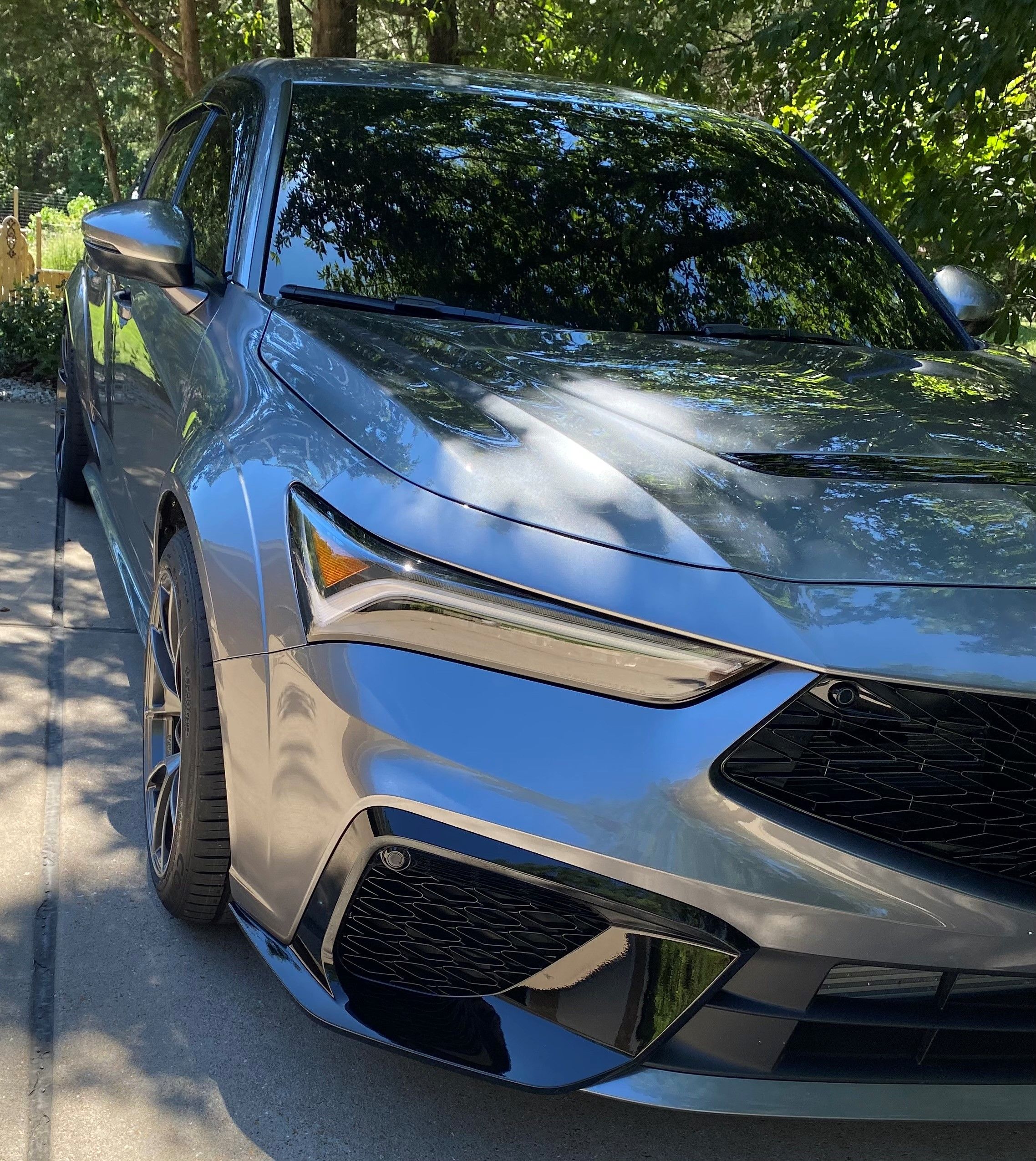 Grey Acura DE5 Integra Type-S with 18" VS-5RS Apex wheels in Anthracite