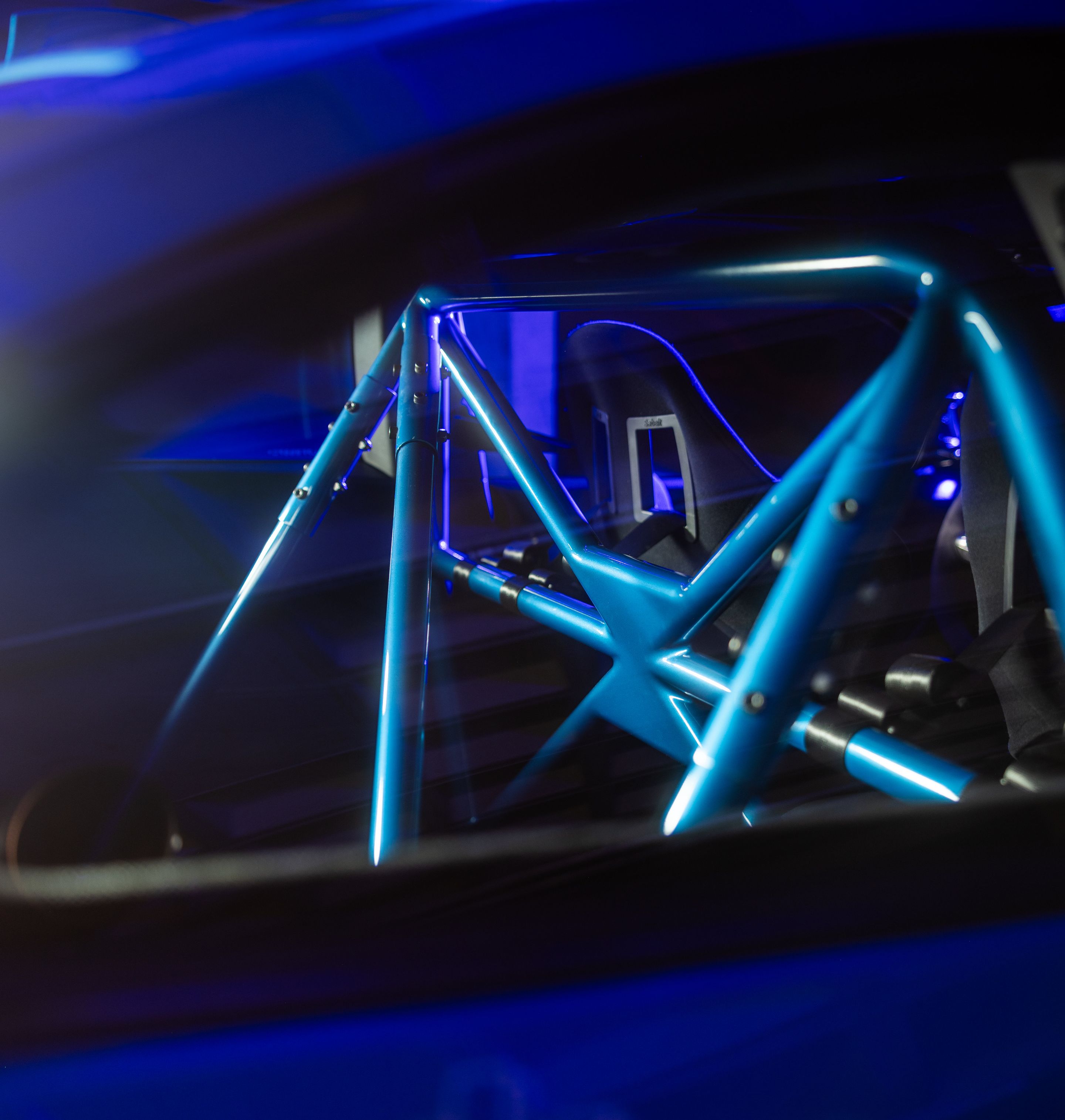 Blue BMW F87 M2 with 19" VS-5RS Apex wheels in Motorsport Gold