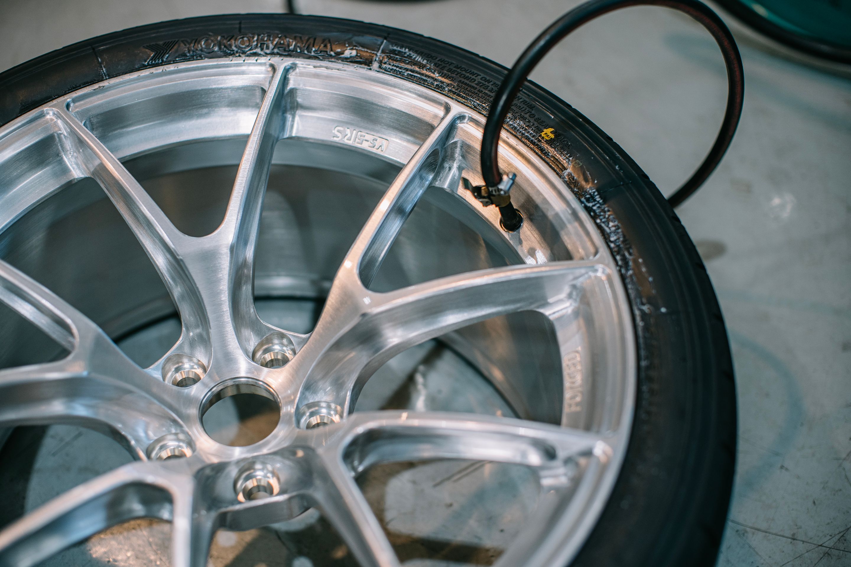 Green BMW G80 M3 with 19" VS-5RS Apex wheels in Brushed Clear