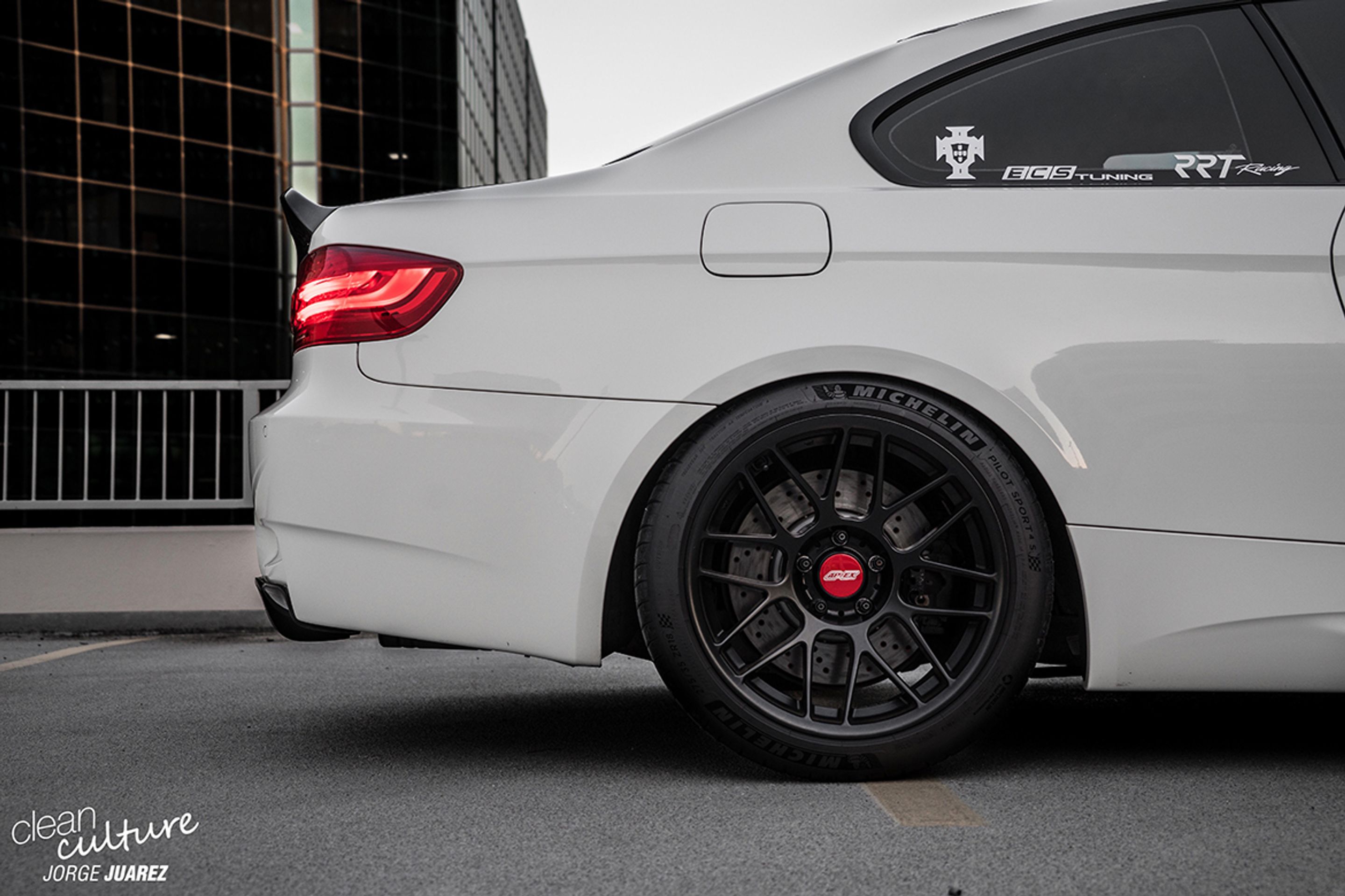 White BMW E92 Coupe M3 with 18" ARC-8 Apex wheels in Satin Black