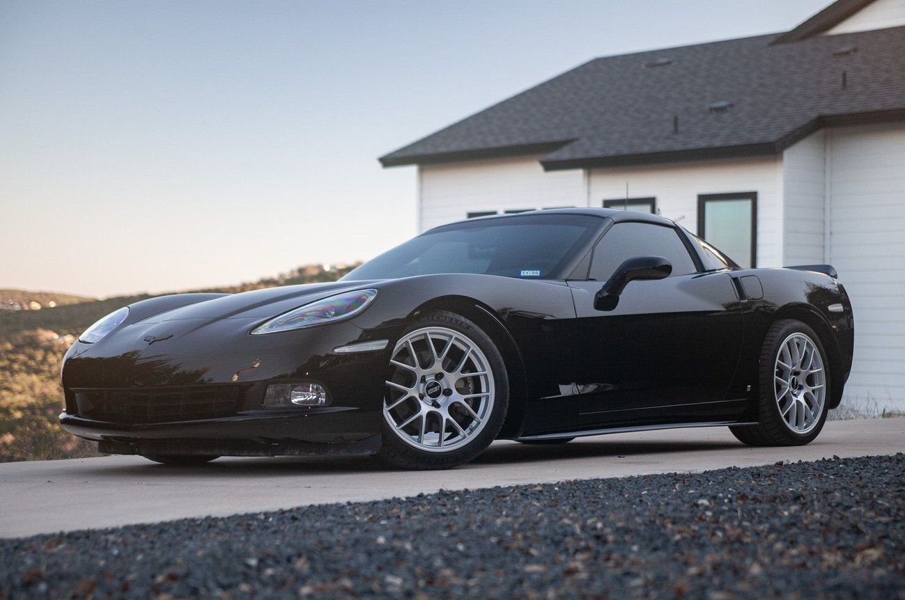 Black Chevrolet C6 Corvette Base/Z51 with 18"/19" EC-7 Apex wheels in Race Silver