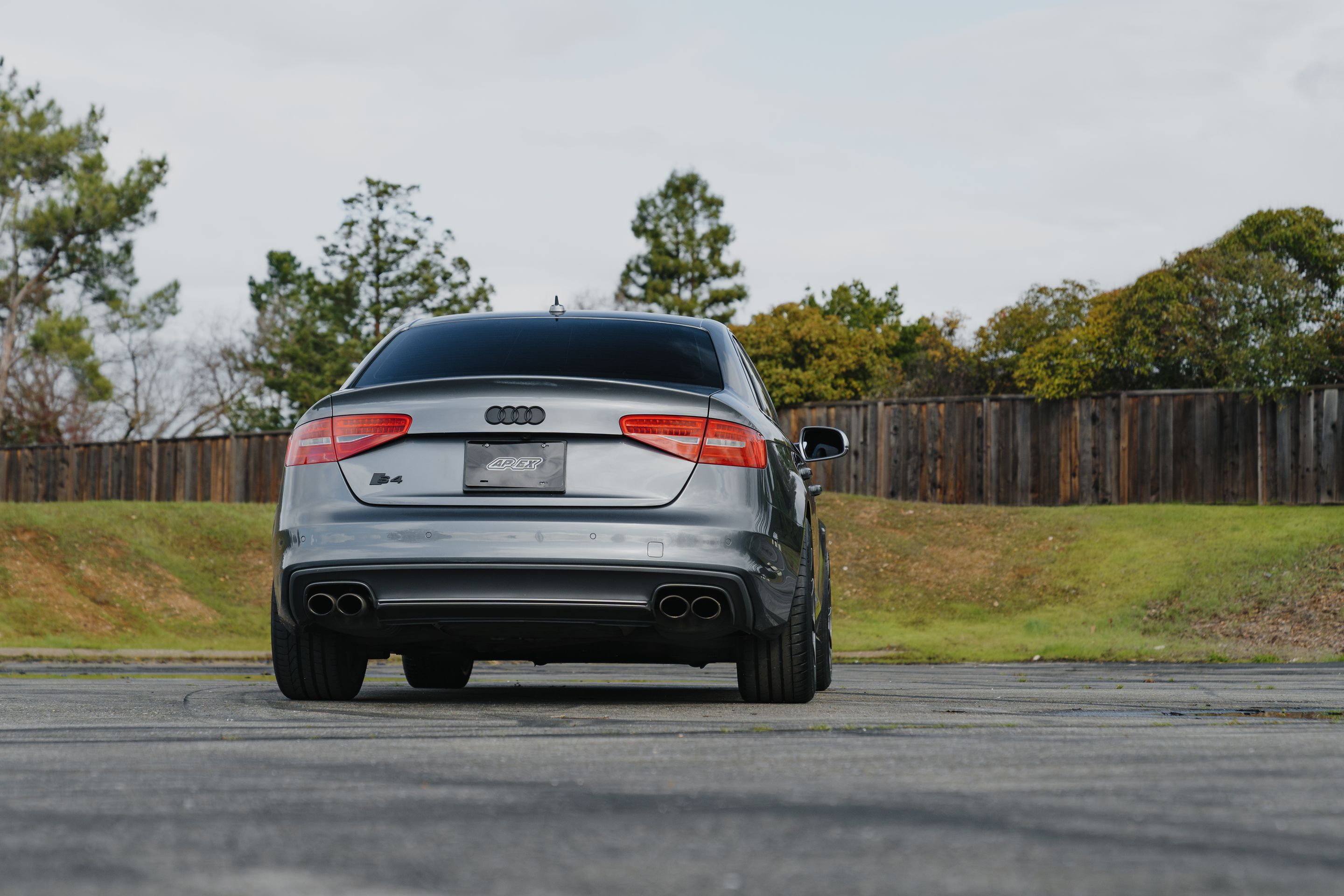 Grey Audi B8 S4 with 19" VS-5RS Apex wheels in Anthracite