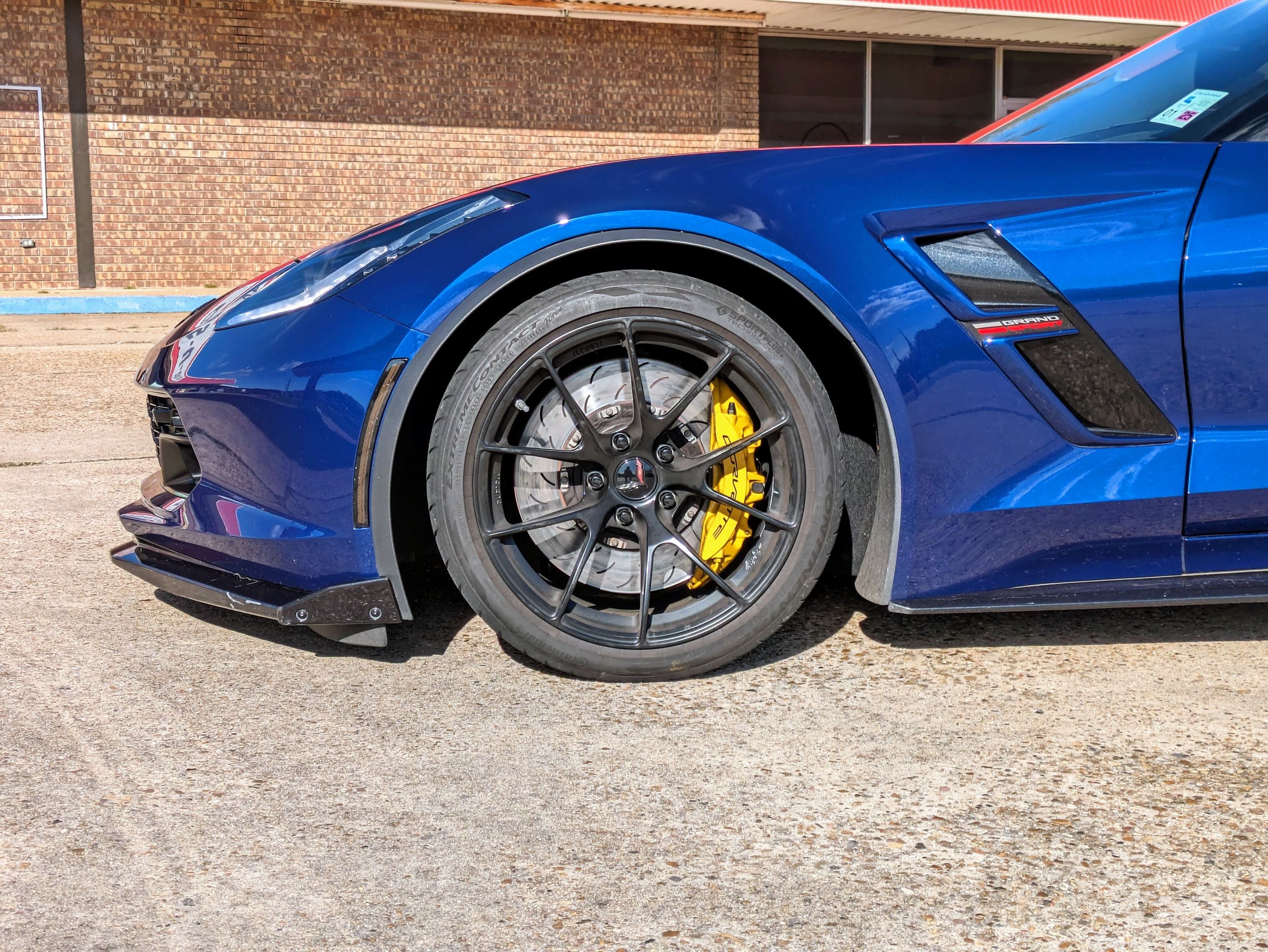 Blue Chevrolet C7 Corvette Grand Sport with 18"/19" VS-5RS Apex wheels in Satin Black