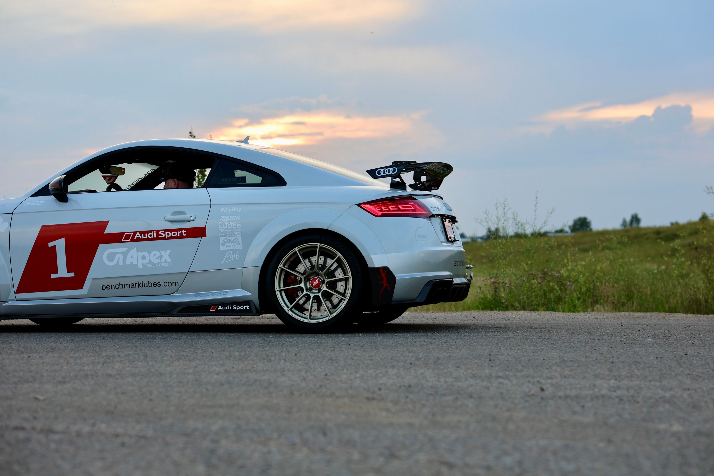 White Audi FV/8S TT RS with 18" SM-10RS Apex wheels in Motorsport Gold