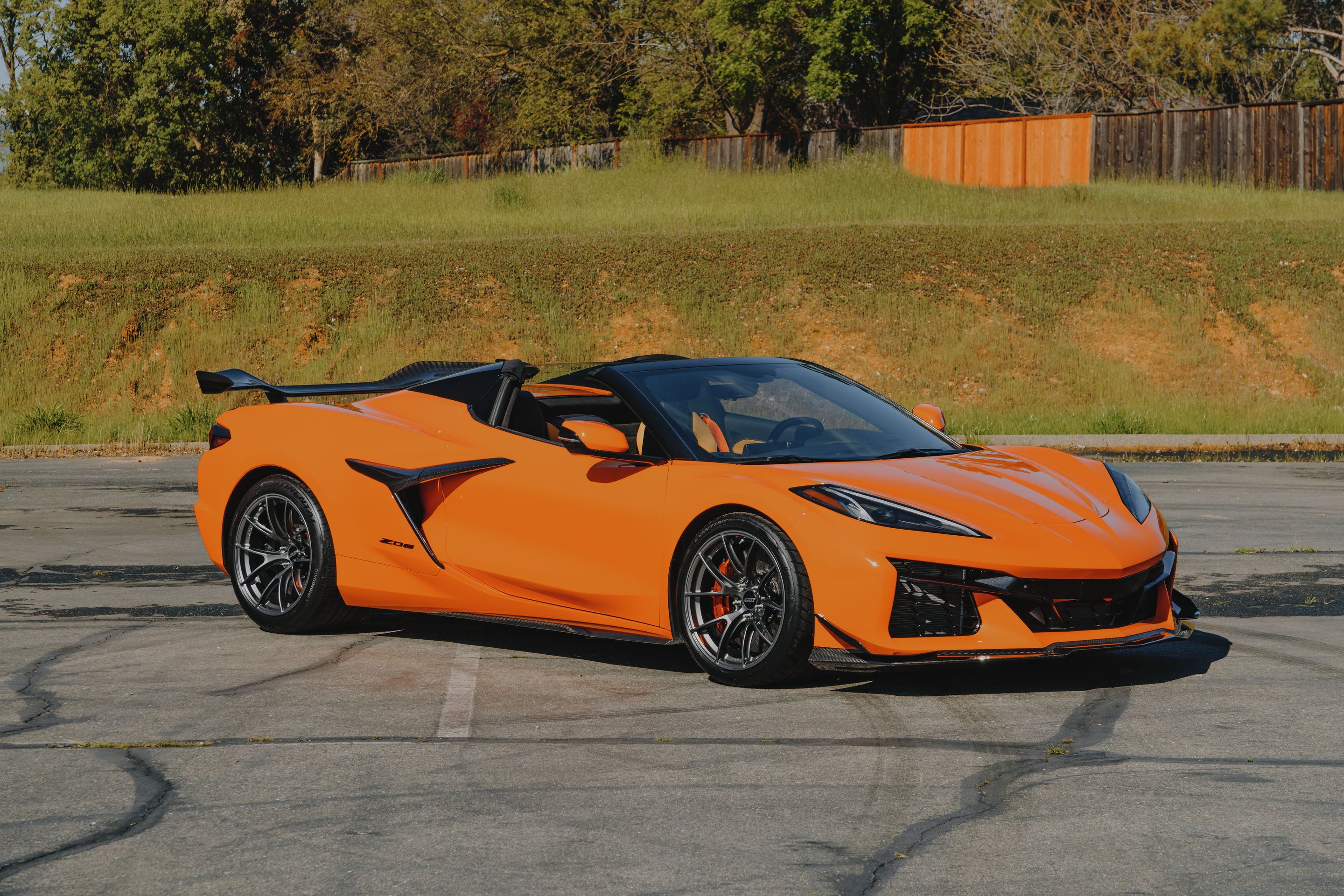 Orange Chevrolet C8 Corvette Z06 with 19" VS-5RS Apex wheels in Anthracite