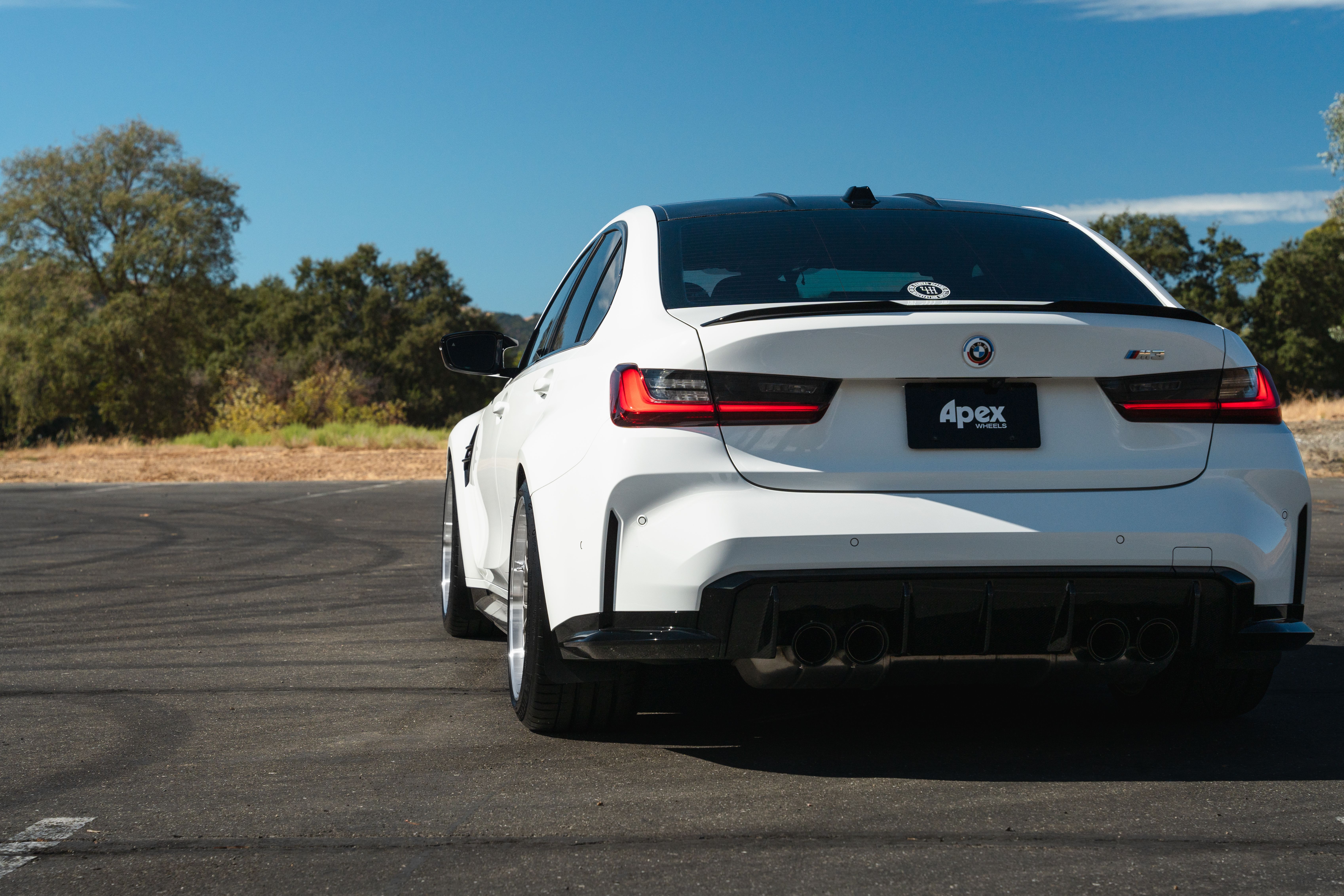 White BMW G80 M3 with 19" ML-10RT Apex wheels in Machined Lip Gloss Motorsport Gold