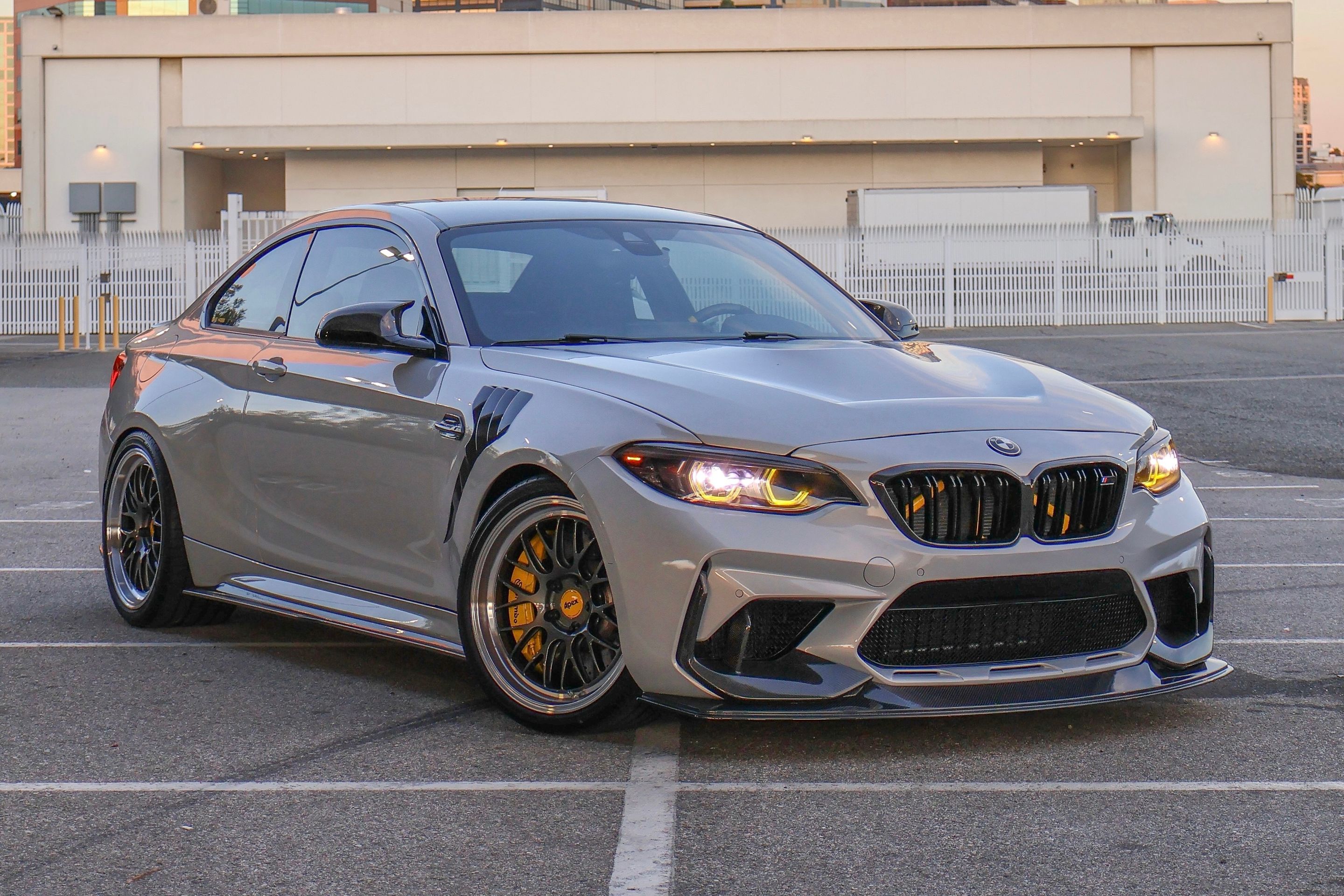 Silver BMW F87 M2 with 19" ML-10RT Apex wheels in Machined Lip Anthracite