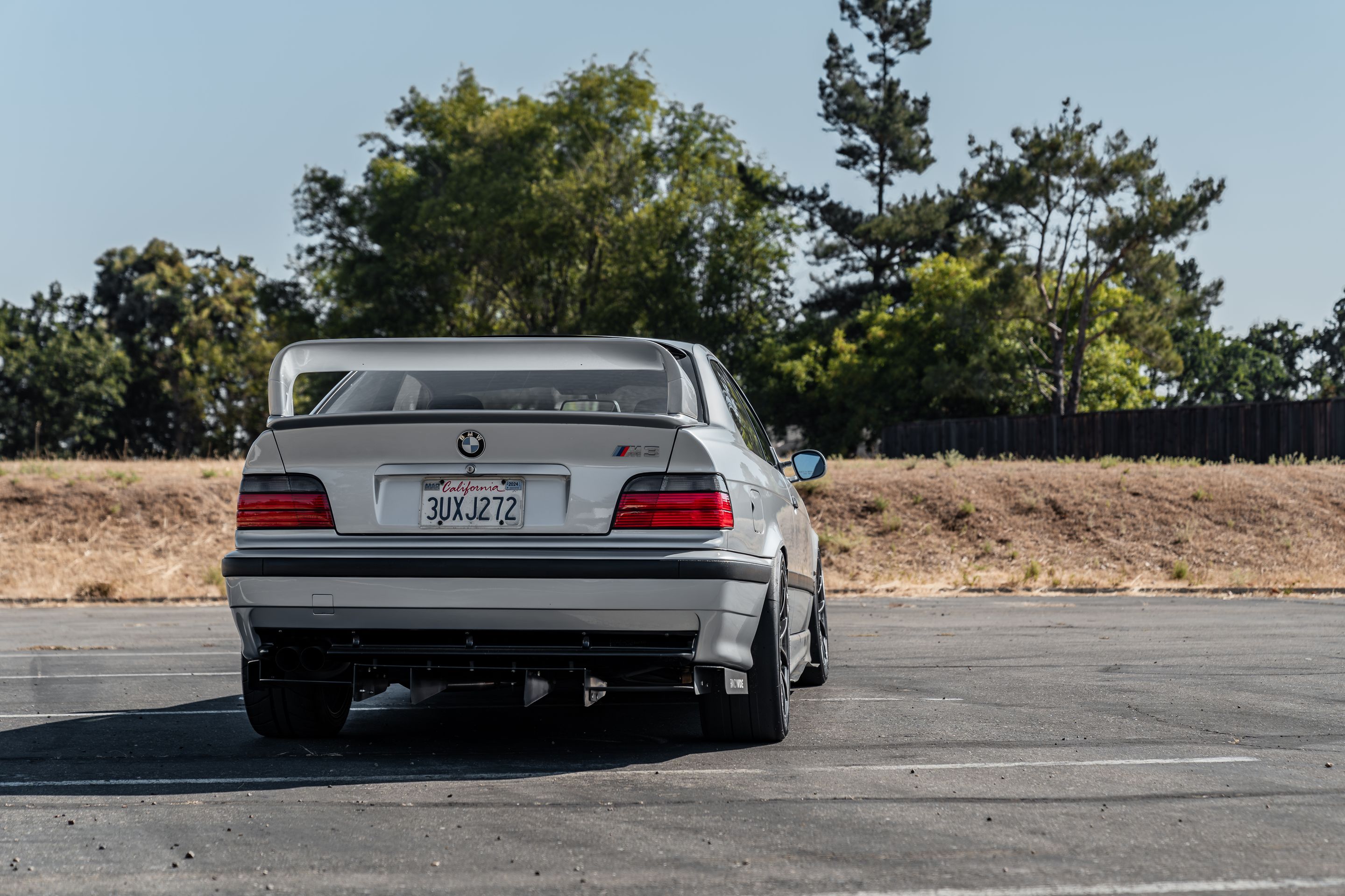 Silver BMW E36 M3 with 17" VS-5RS Apex wheels in Anthracite