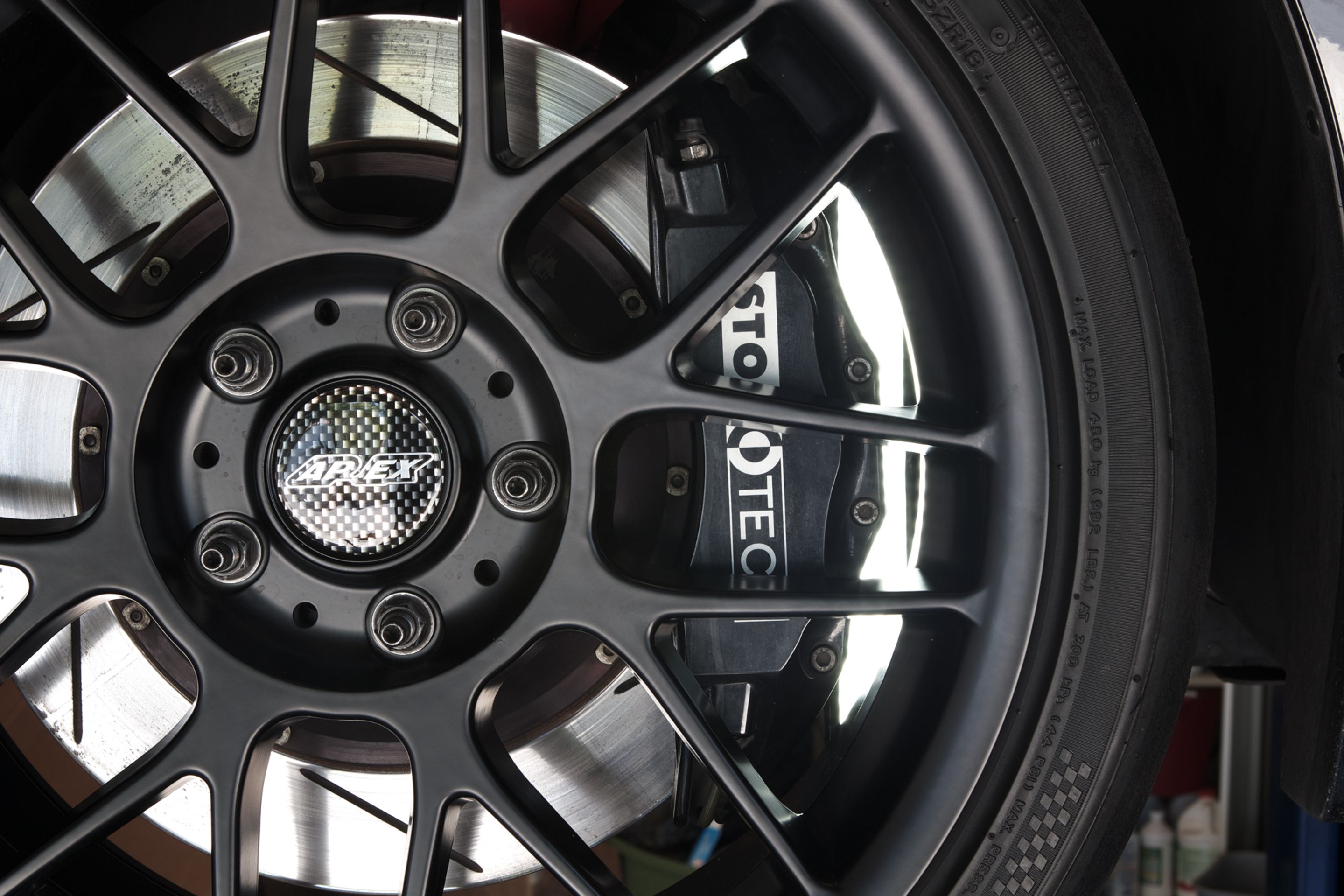 Black BMW E82 Coupe 1 Series with 18" ARC-8 Apex wheels in Satin Black